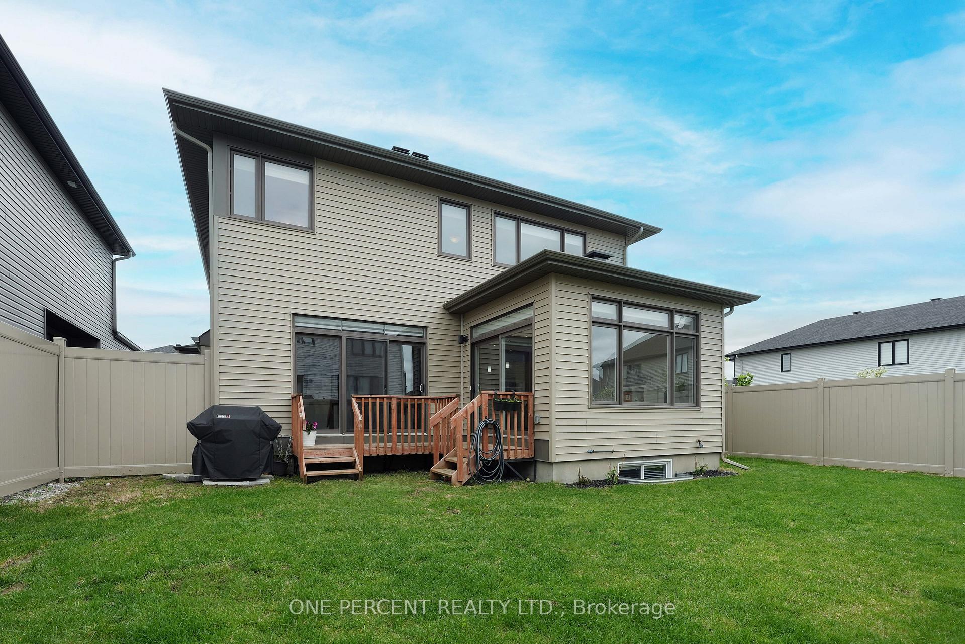 Photo 28 of 561 Bobolink Ridge, Ottawa, Stittsville (South) — HOMEH
