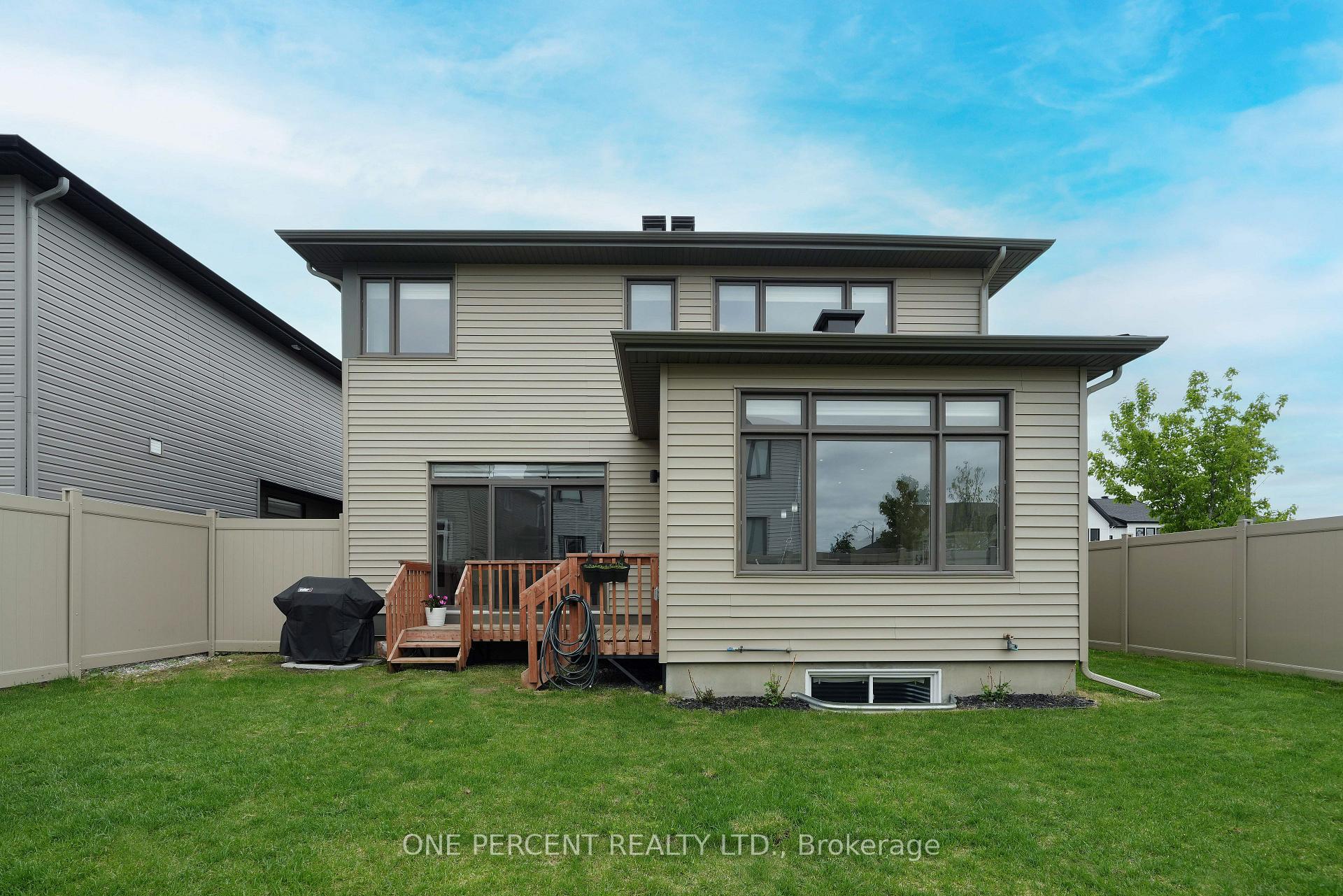Photo 37 of 561 Bobolink Ridge, Ottawa, Stittsville (South) — HOMEH