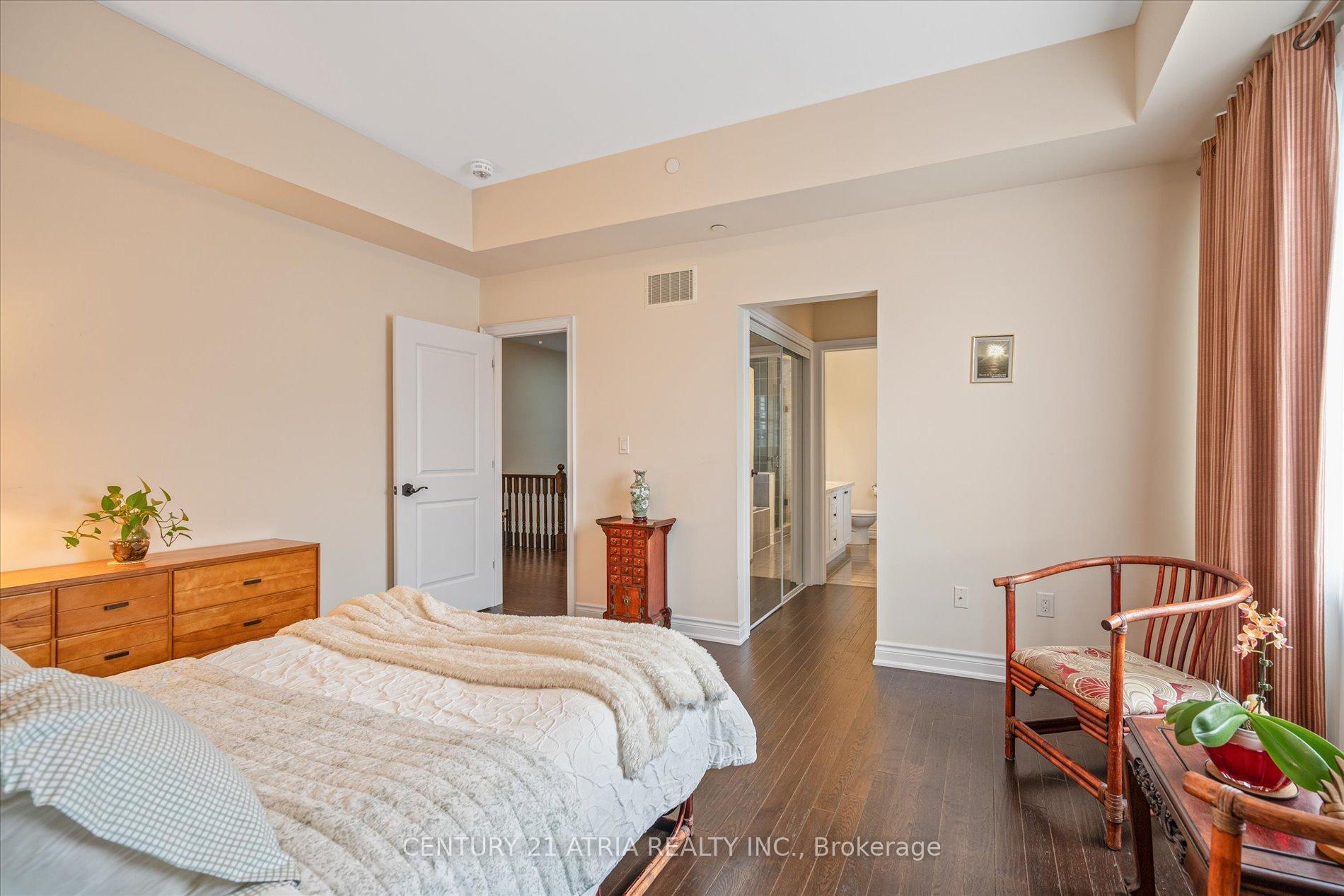 Photo 9 of 6 Park Glen Lane, Markham, Angus Glen — HOMEH