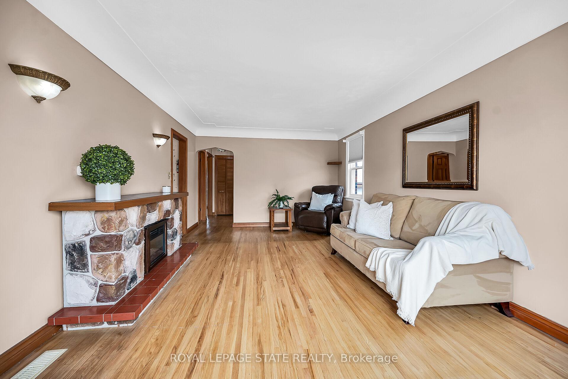 Photo 2 of 138 East 33rd Street, Hamilton, Raleigh — HOMEH