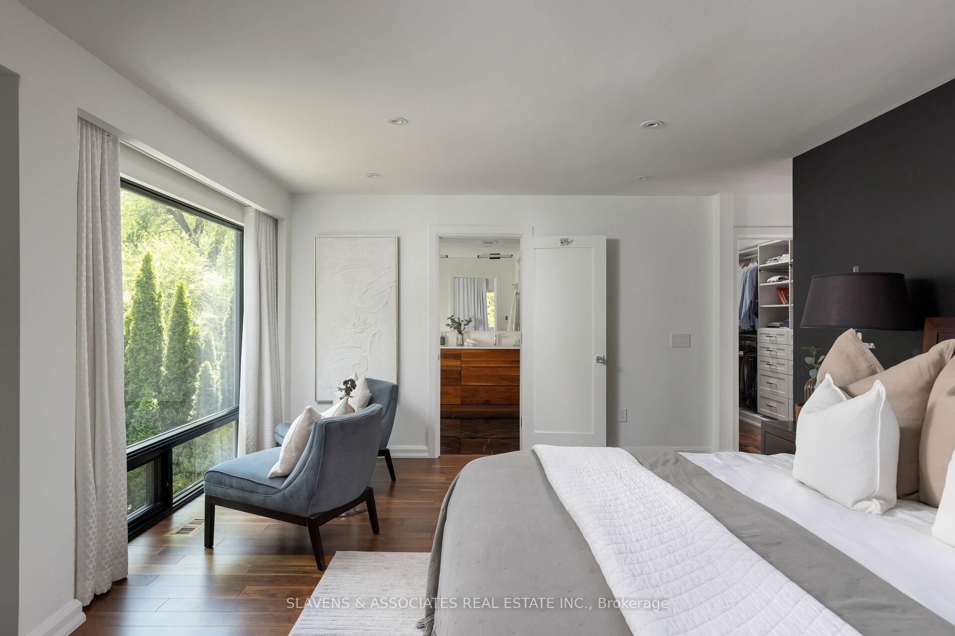 Photo 47 of 217 Lonsmount Drive, Toronto, Forest Hill South — HOMEH