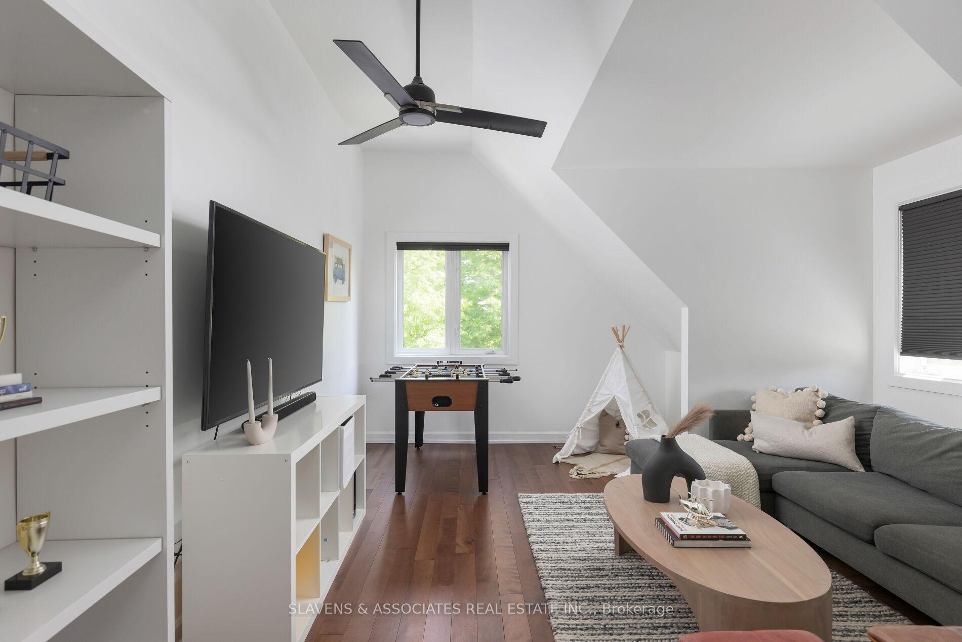 Photo 39 of 217 Lonsmount Drive, Toronto, Forest Hill South — HOMEH