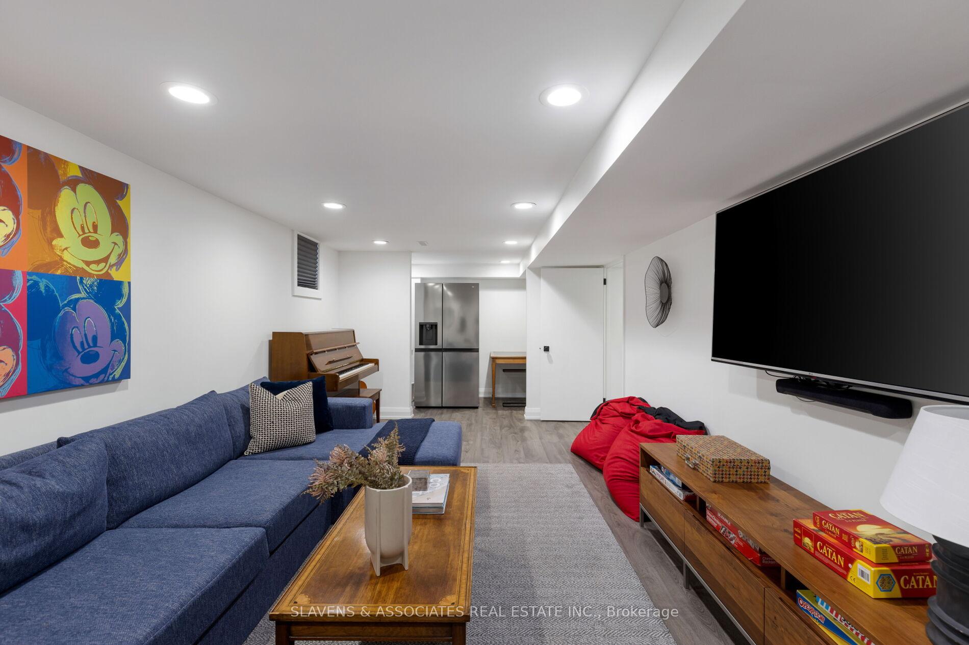 Photo 49 of 217 Lonsmount Drive, Toronto, Forest Hill South — HOMEH