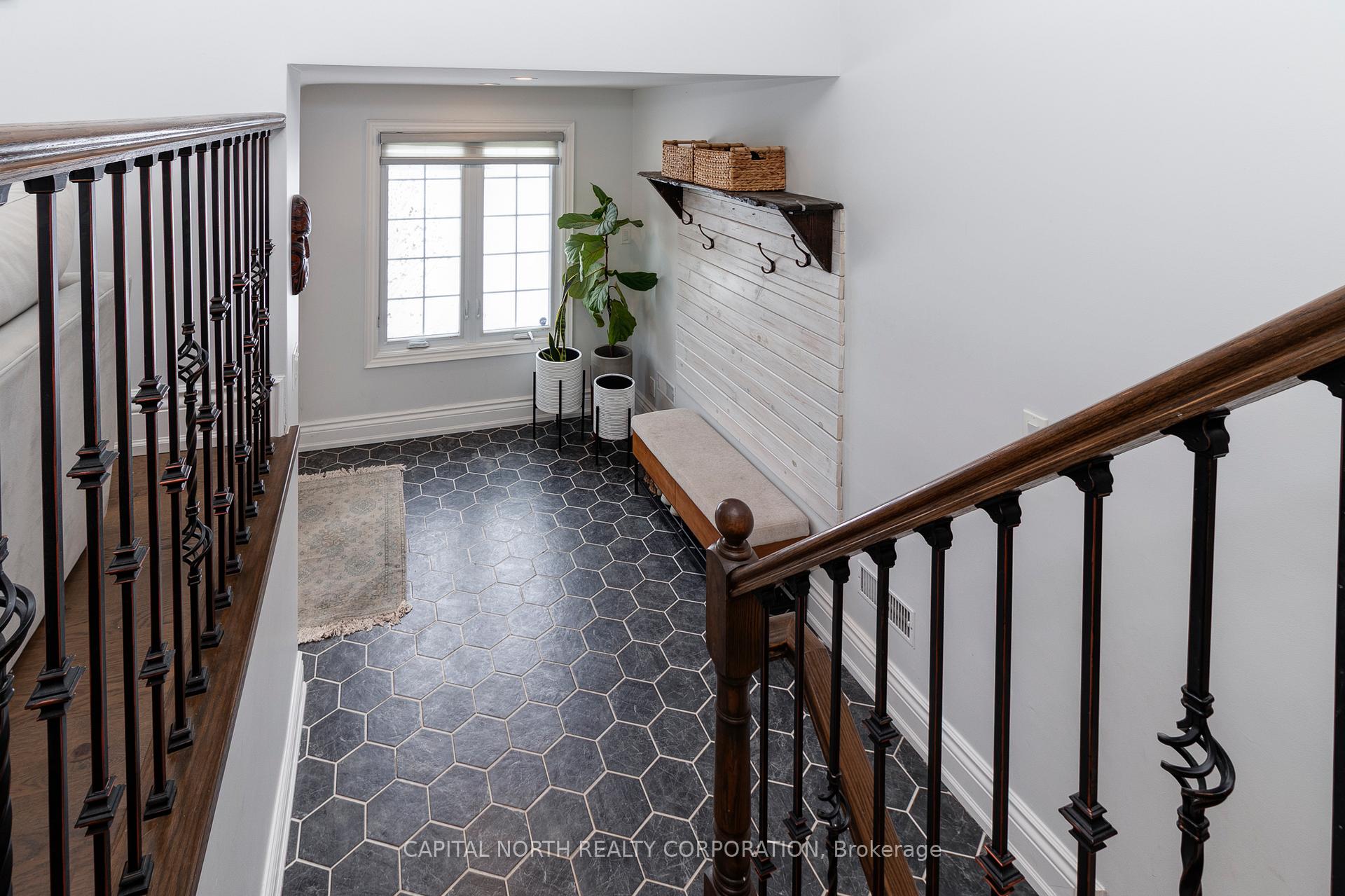 Photo 4 of 24 Hayleyvale Road, Caledon, Caledon Village — HOMEH
