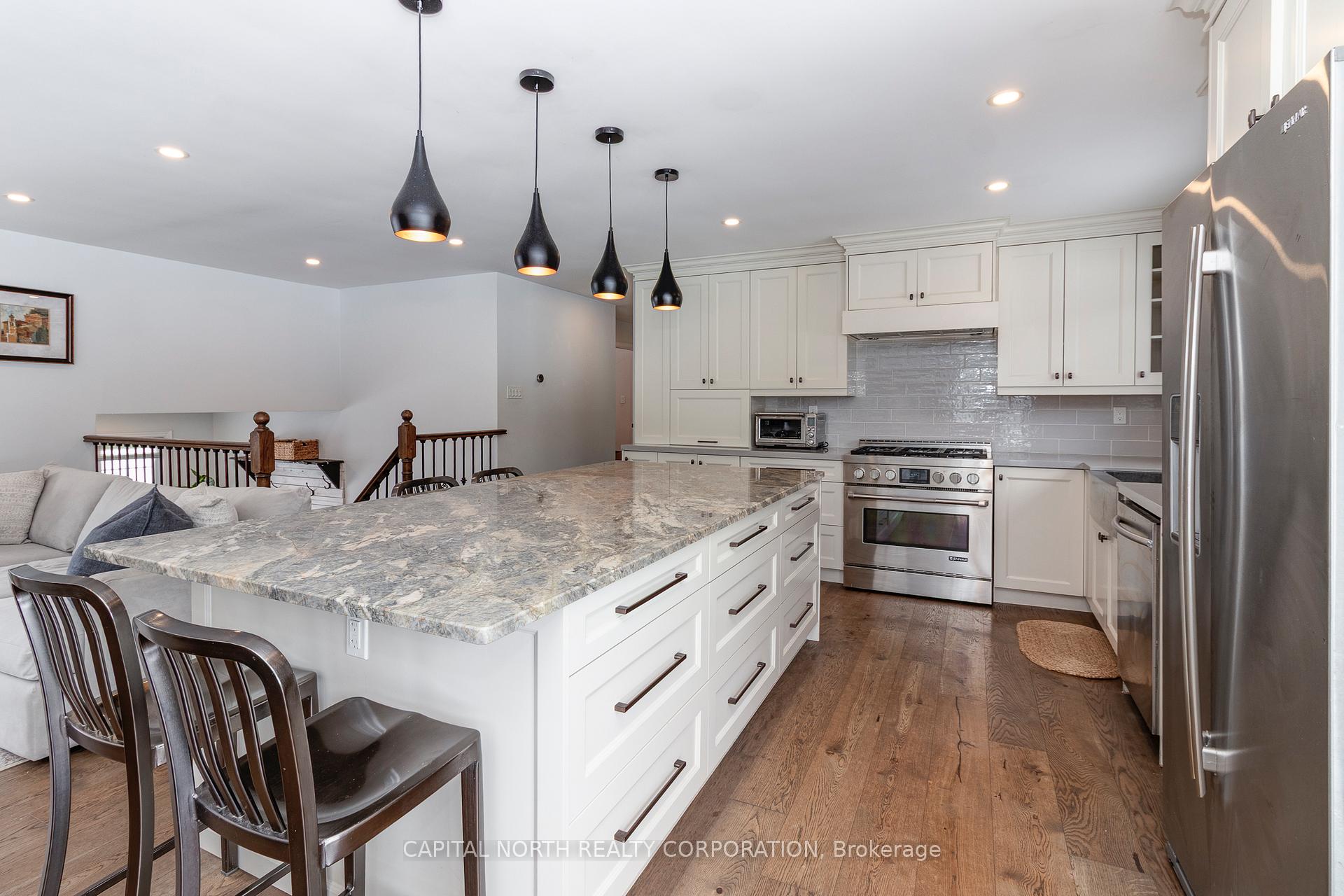 Photo 10 of 24 Hayleyvale Road, Caledon, Caledon Village — HOMEH