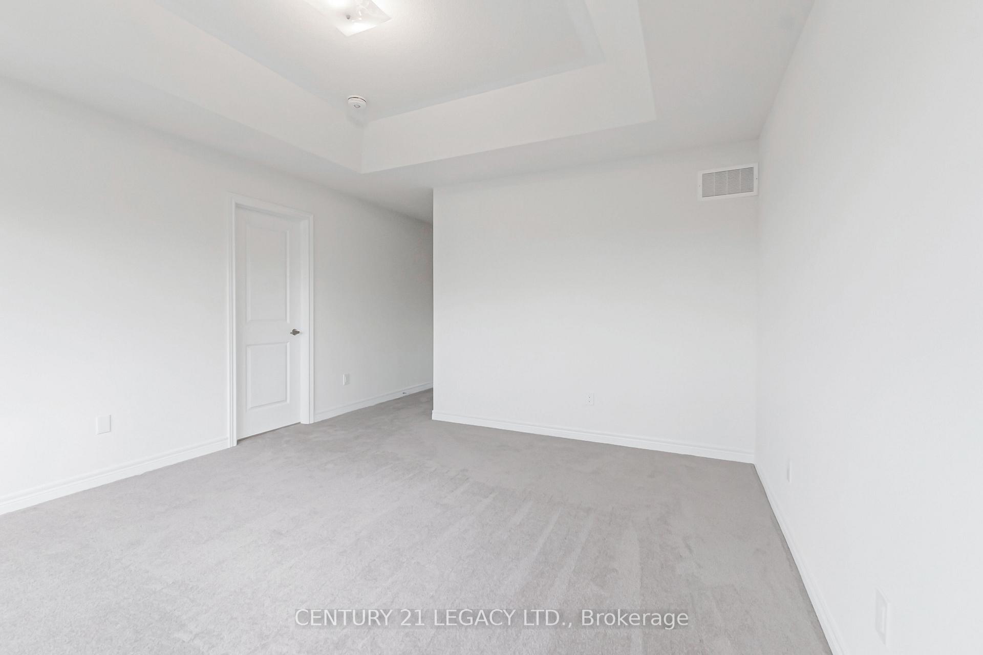 Photo 16 of 1274 Davis Loop, Innisfil, Lefroy — HOMEH