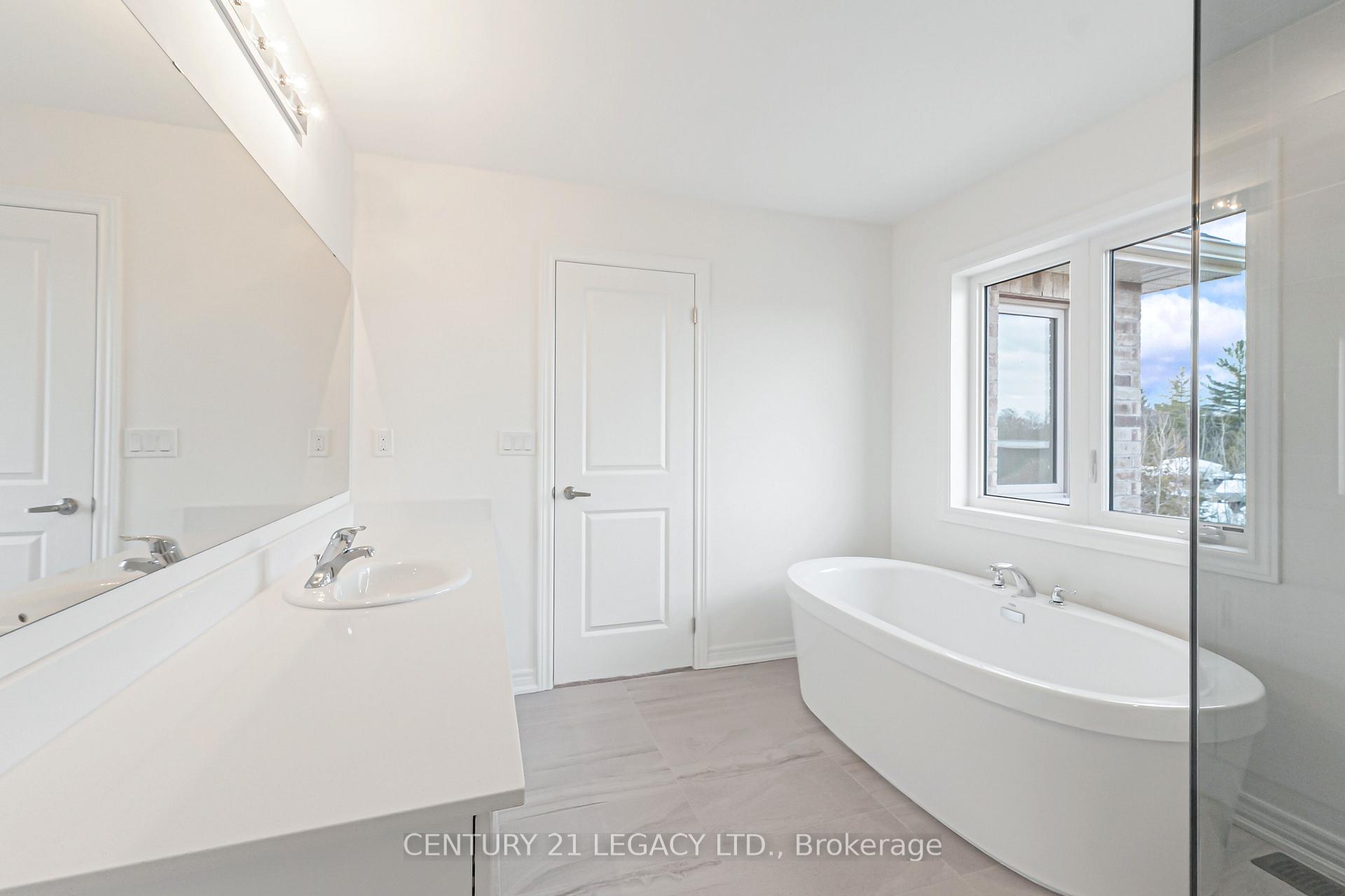 Photo 24 of 1274 Davis Loop, Innisfil, Lefroy — HOMEH
