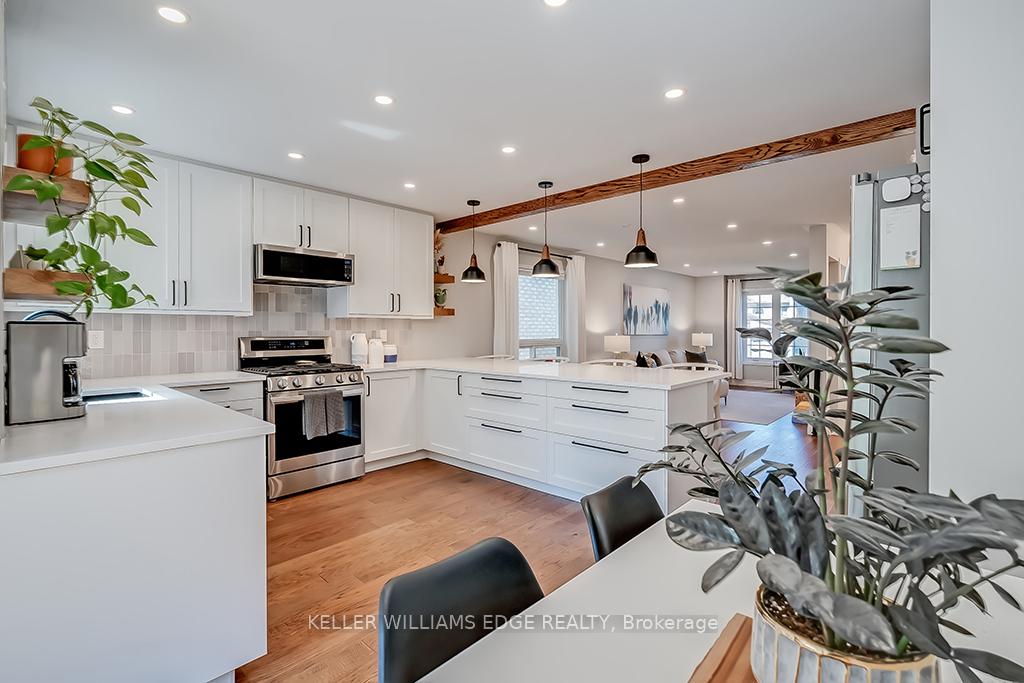 Photo 8 of 58 Laurendale Avenue, Hamilton, Waterdown — HOMEH