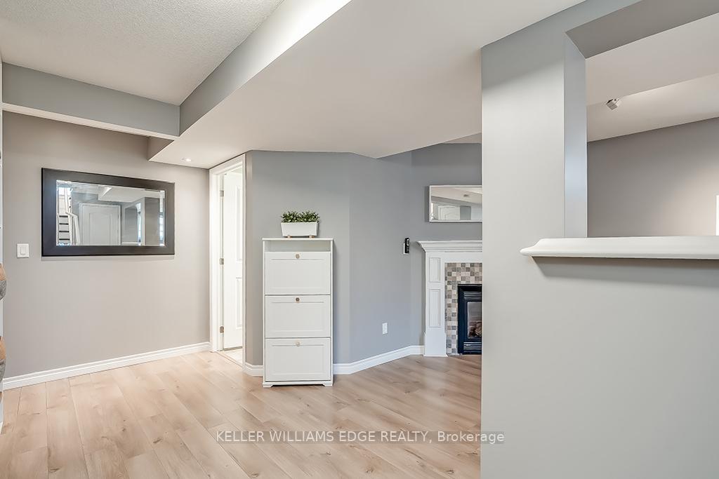 Photo 38 of 58 Laurendale Avenue, Hamilton, Waterdown — HOMEH