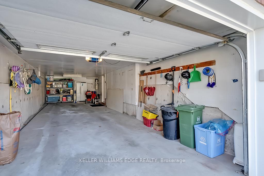 Photo 37 of 58 Laurendale Avenue, Hamilton, Waterdown — HOMEH