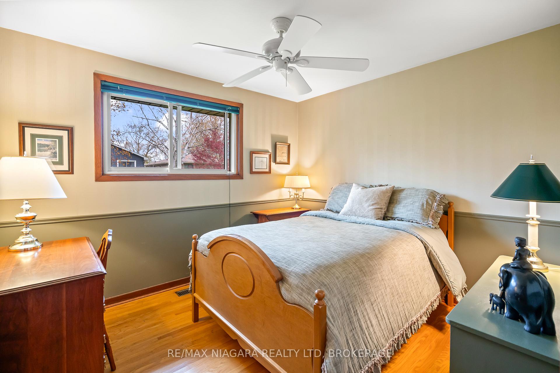 Photo 23 of 9 Shoreline Drive, St. Catharines, Lakeshore — HOMEH