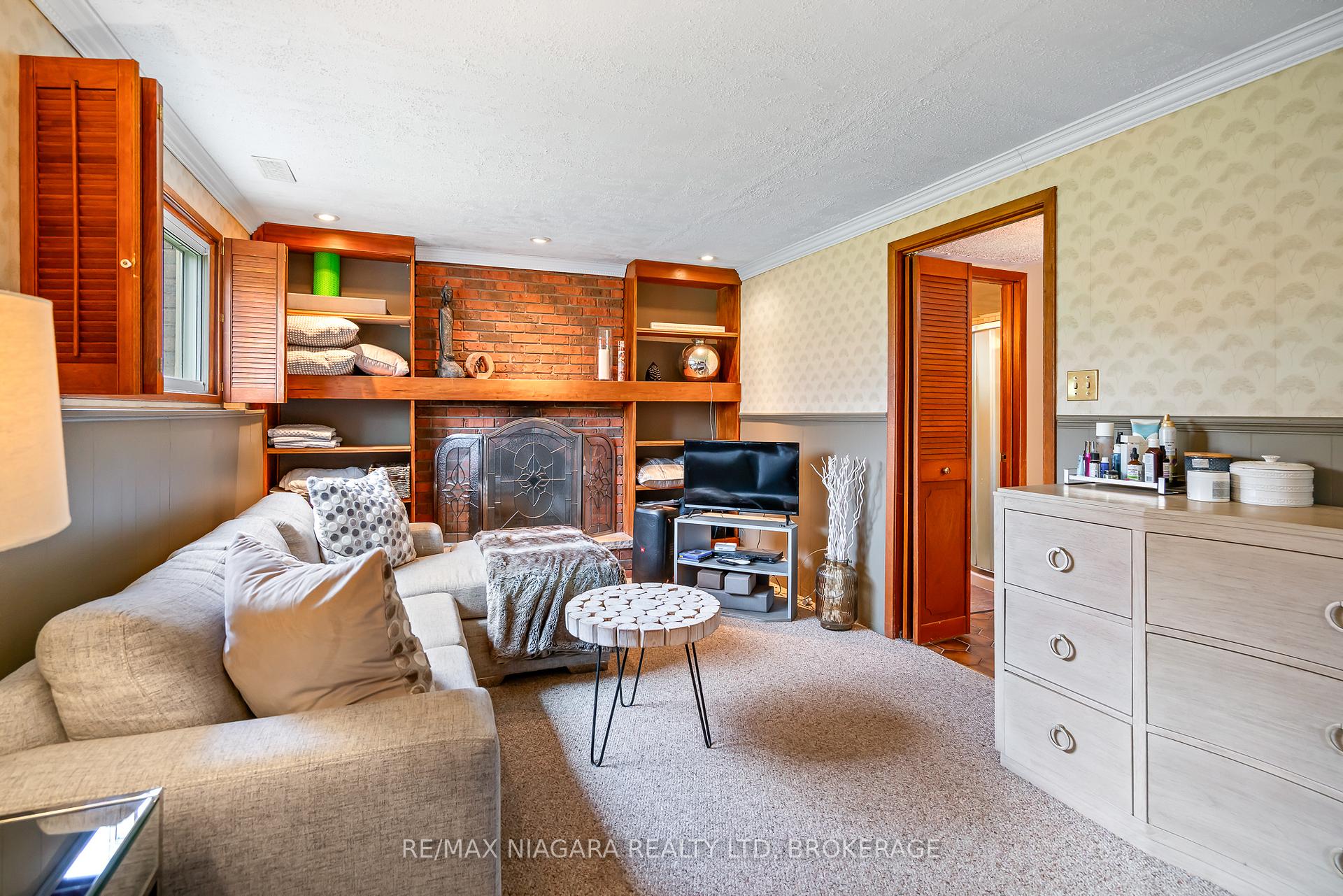 Photo 17 of 9 Shoreline Drive, St. Catharines, Lakeshore — HOMEH