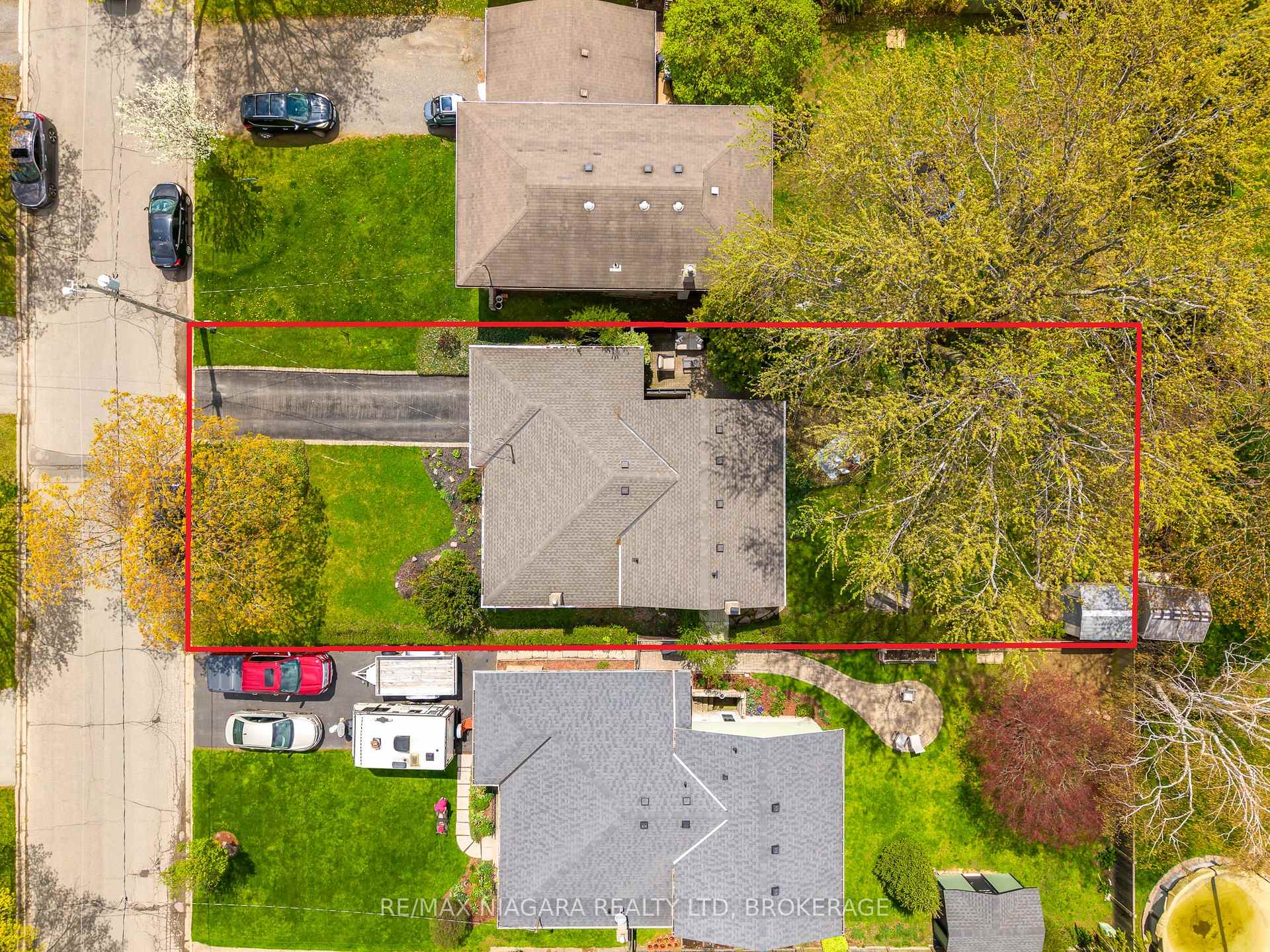 Photo 24 of 9 Shoreline Drive, St. Catharines, Lakeshore — HOMEH