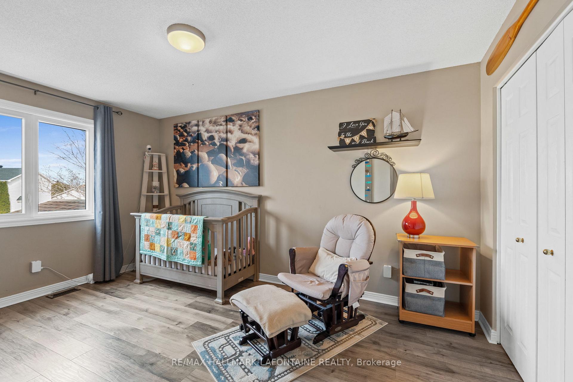 Photo 21 of 23 Kathleen Crescent, Ottawa, Stittsville (Central) — HOMEH