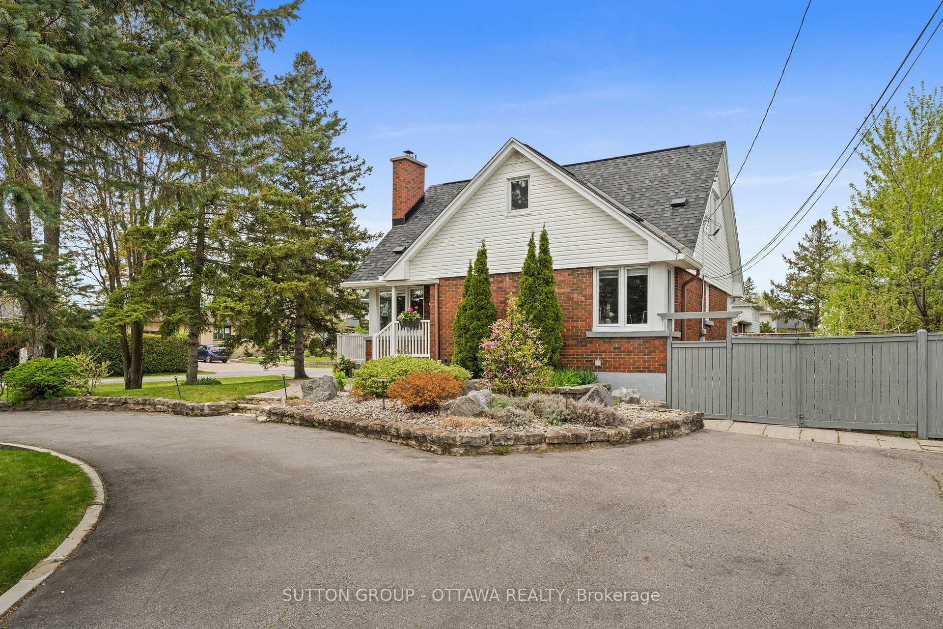 Photo 44 of 41 Argue Drive E, Ottawa, Borden Farm/Stewart Farm/Carleton Heights/Parkwood Hills — HOMEH