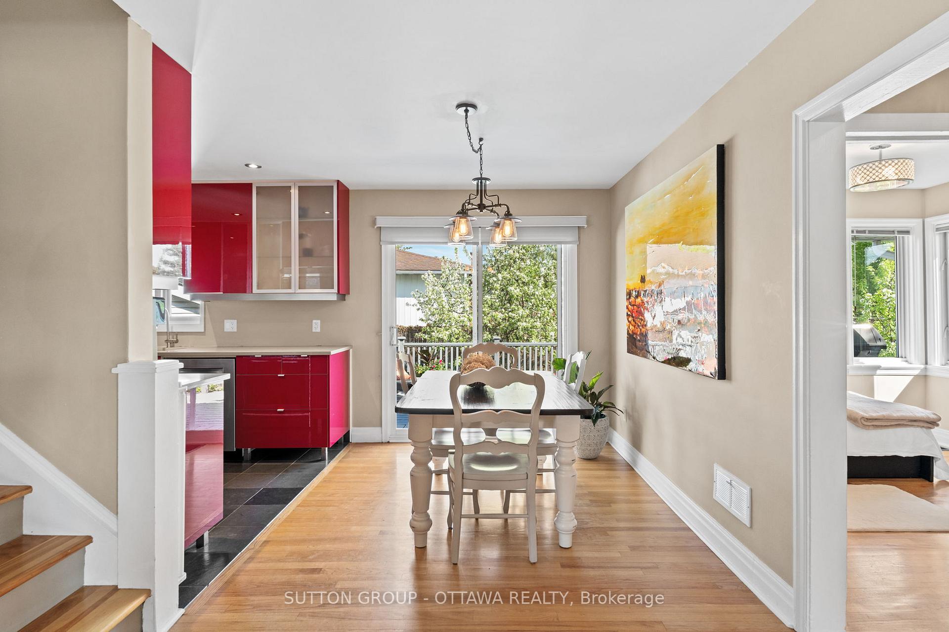 Photo 11 of 41 Argue Drive E, Ottawa, Borden Farm/Stewart Farm/Carleton Heights/Parkwood Hills — HOMEH
