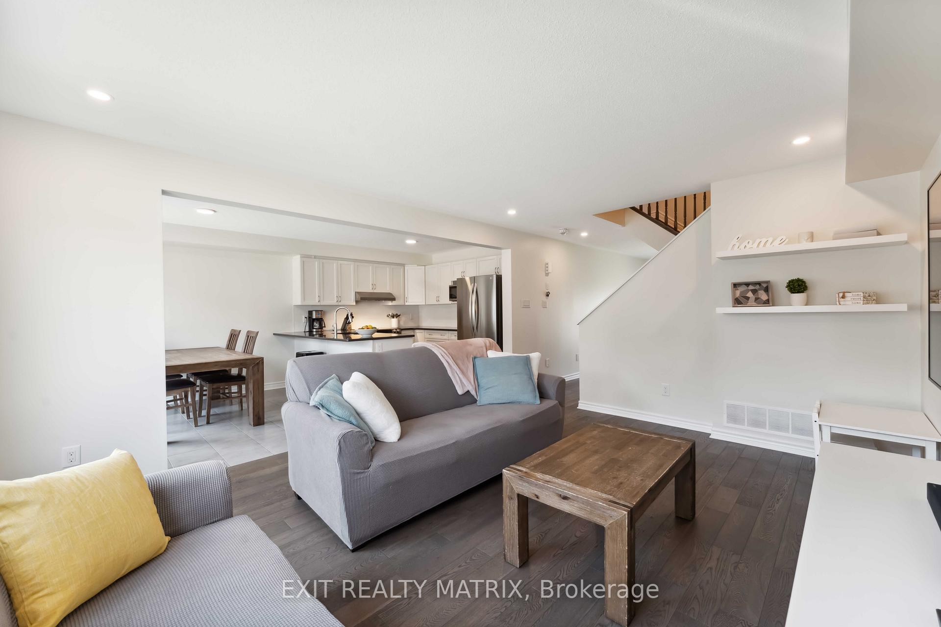 Photo 6 of 692 Decoeur Drive, Ottawa, Avalon West — HOMEH