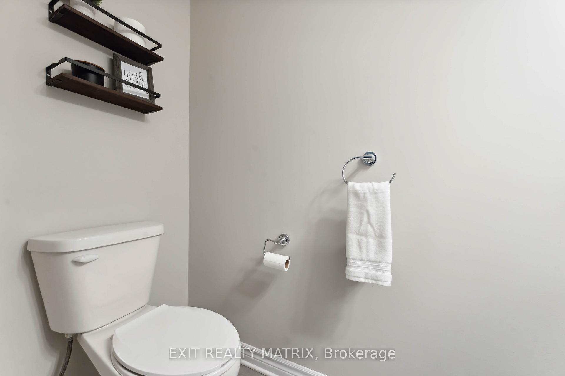 Photo 10 of 692 Decoeur Drive, Ottawa, Avalon West — HOMEH