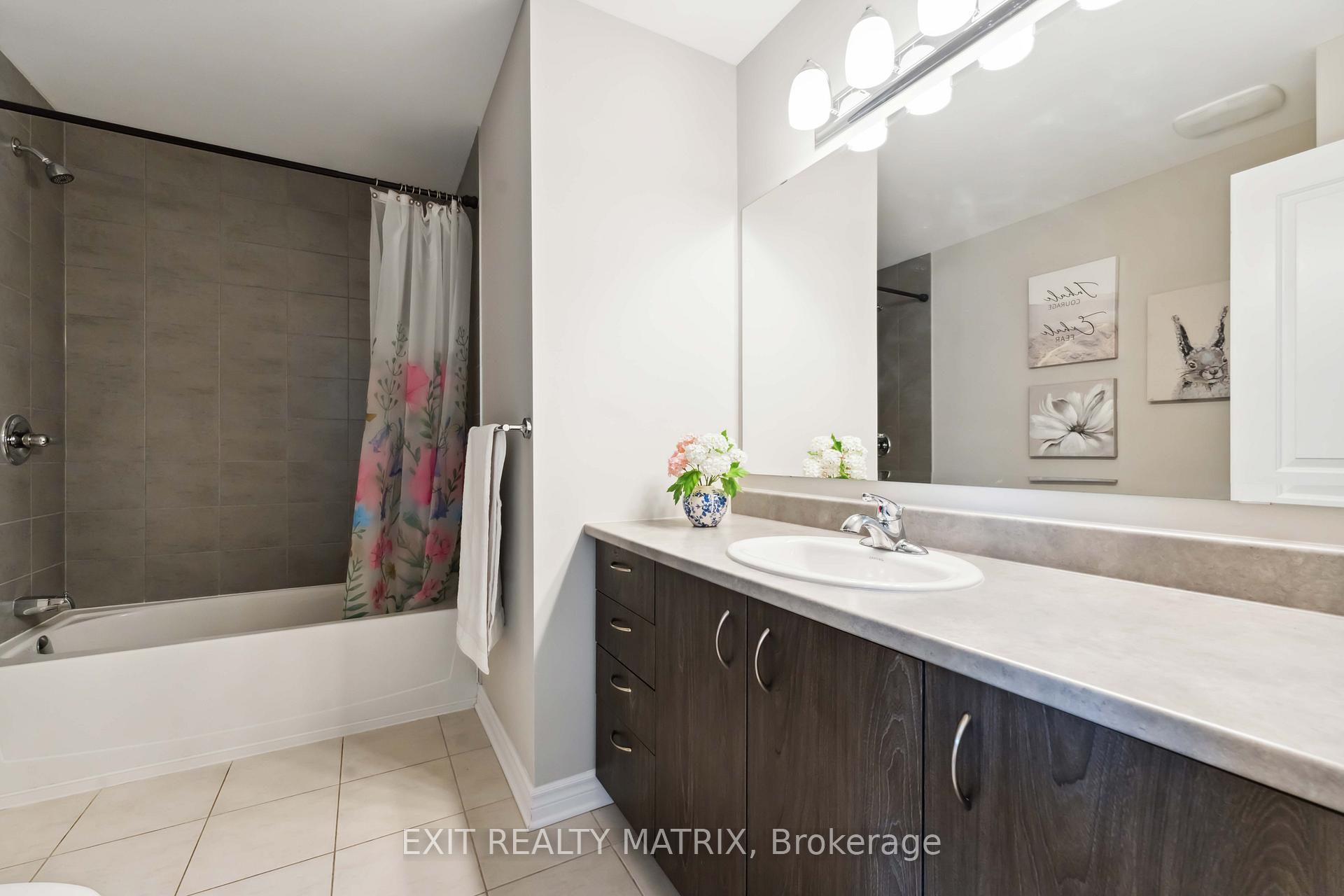 Photo 25 of 692 Decoeur Drive, Ottawa, Avalon West — HOMEH