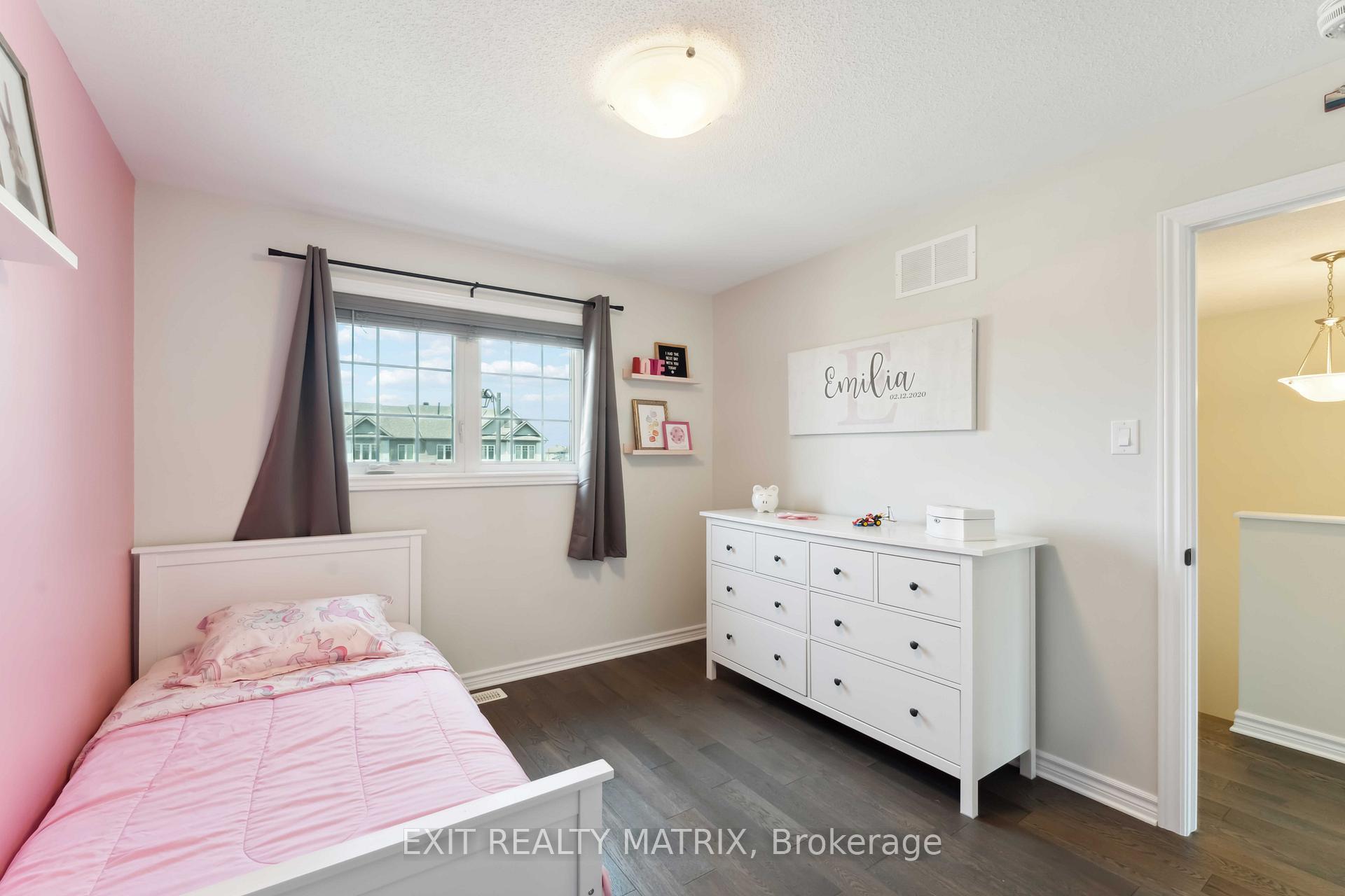 Photo 22 of 692 Decoeur Drive, Ottawa, Avalon West — HOMEH