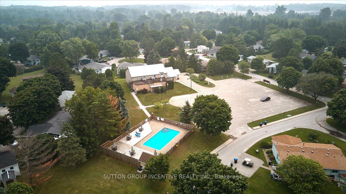 Photo 25 of 3 Aspen Court, Innisfil, Rural Innisfil — HOMEH