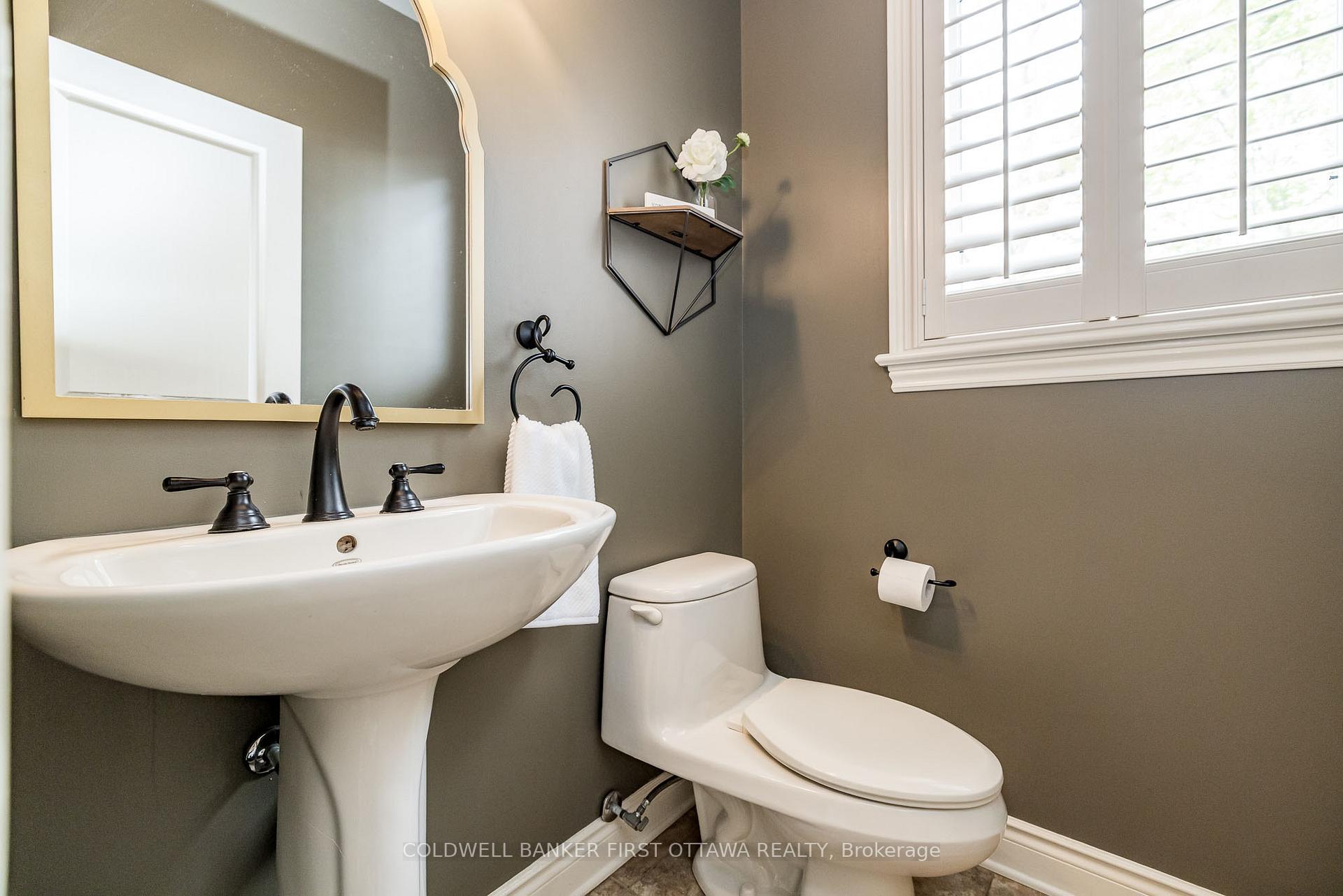 Photo 21 of 31 Baywood Drive, Ottawa, Stittsville (South) — HOMEH