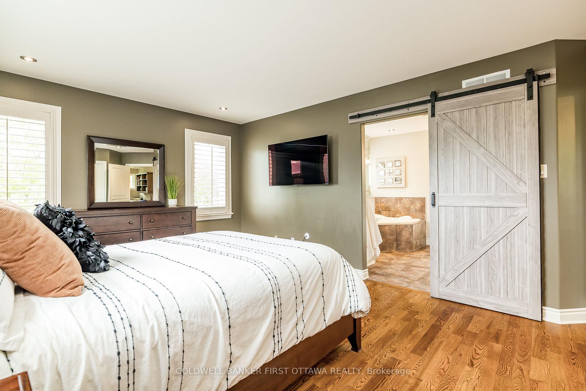 Photo 29 of 31 Baywood Drive, Ottawa, Stittsville (South) — HOMEH