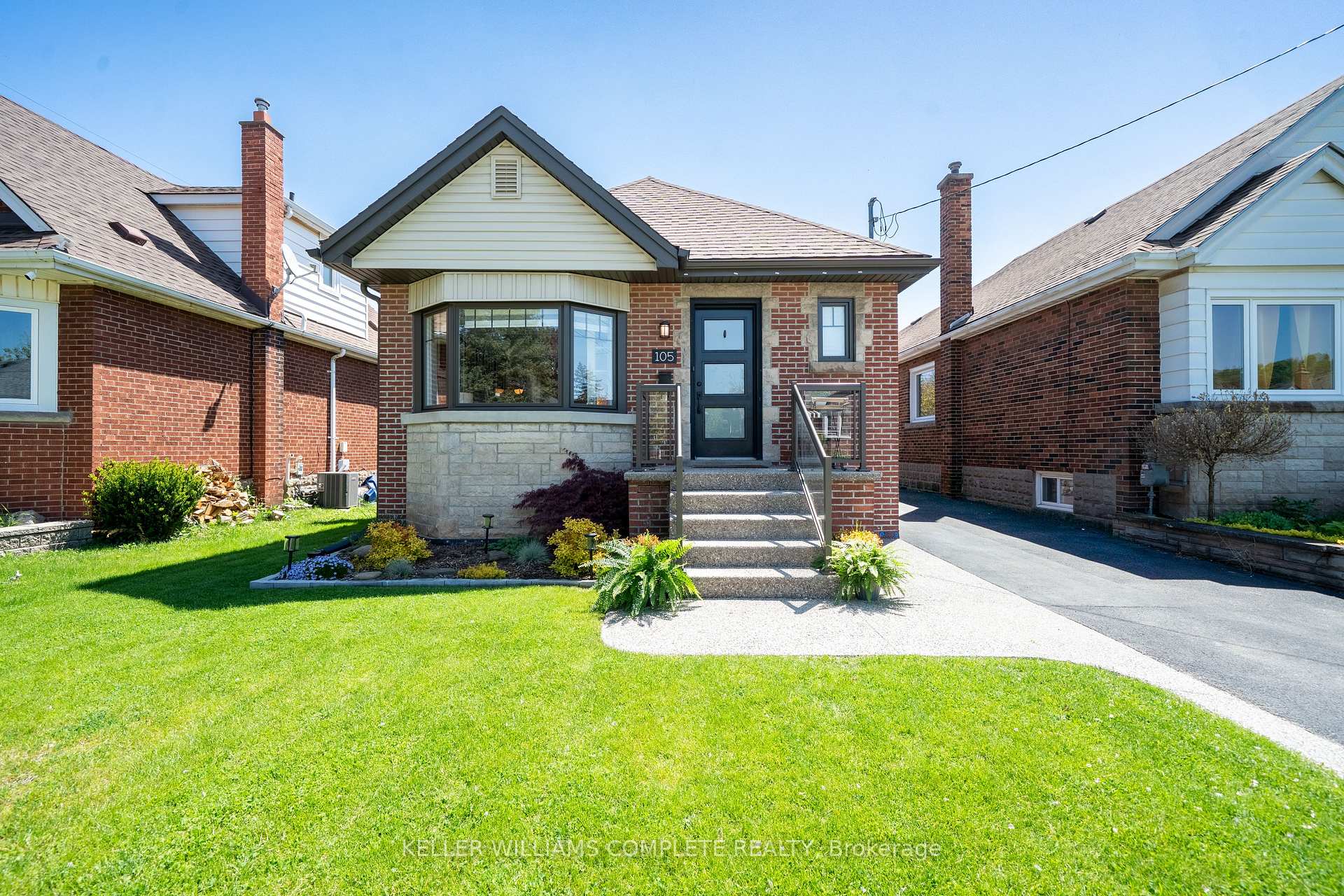 Front of 105 Tragina Avenue S