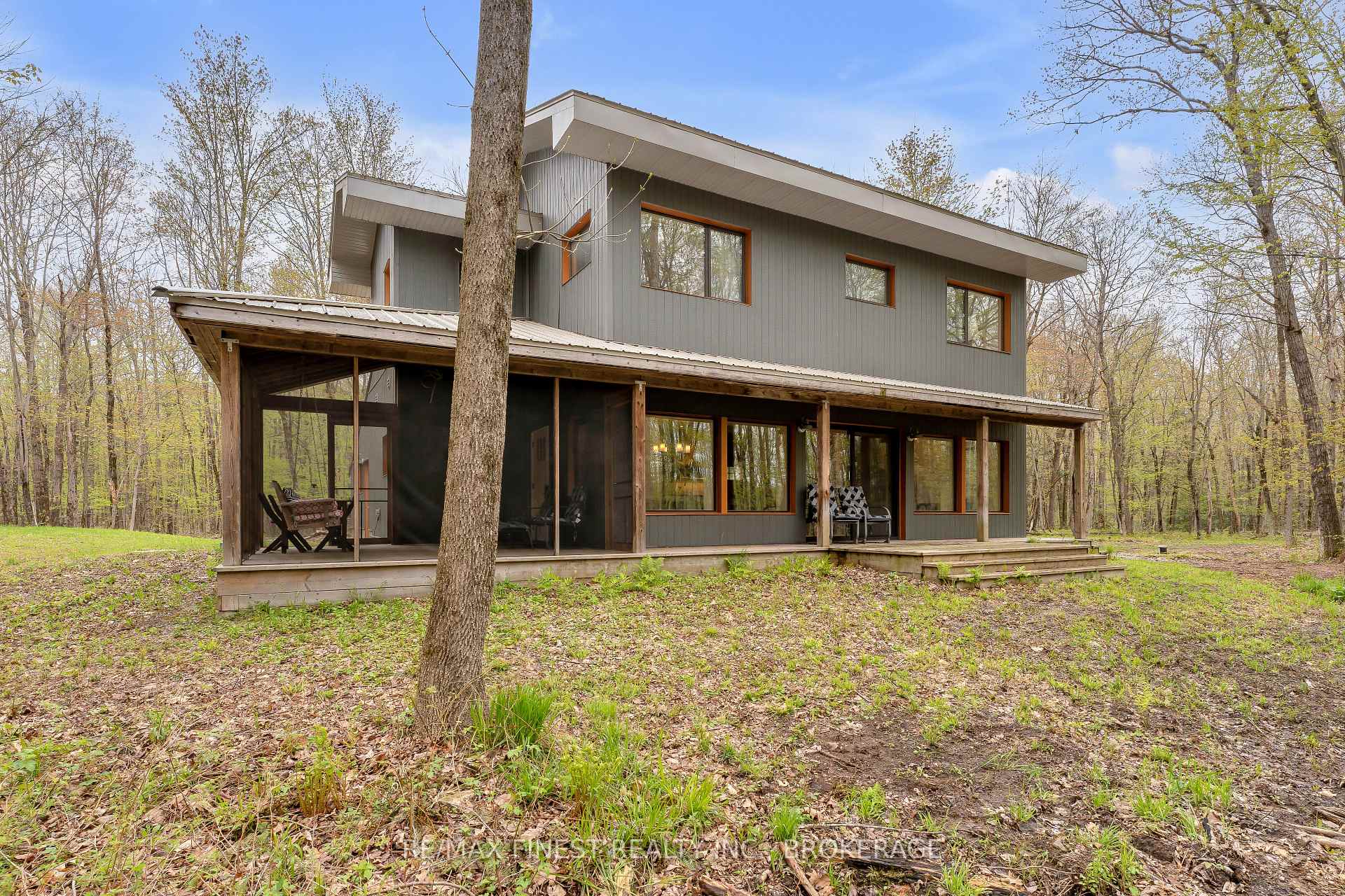 Front of 268 Clear Lake Road