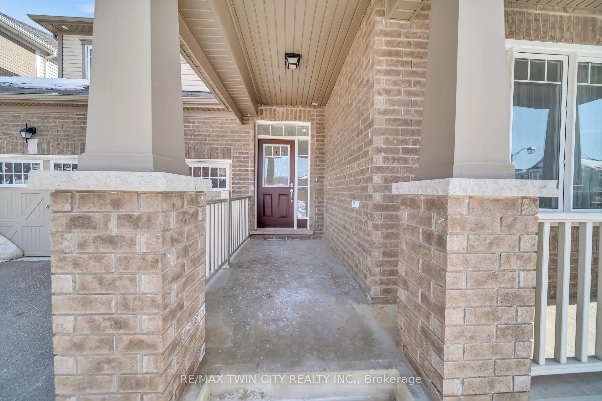 Photo 46 of 252 Shady Glen Crescent, Kitchener, Rosenburg — HOMEH