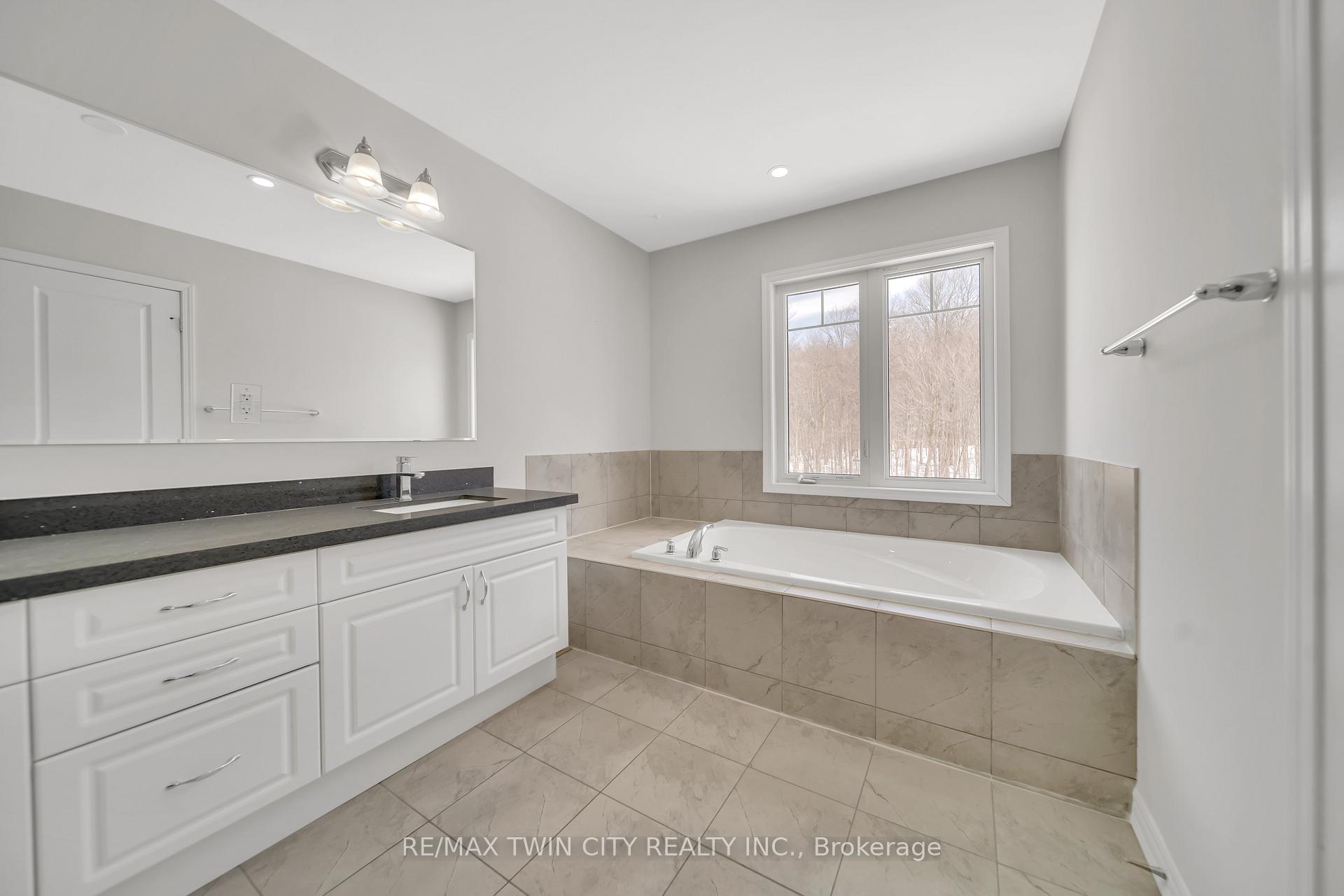 Photo 14 of 252 Shady Glen Crescent, Kitchener, Rosenburg — HOMEH