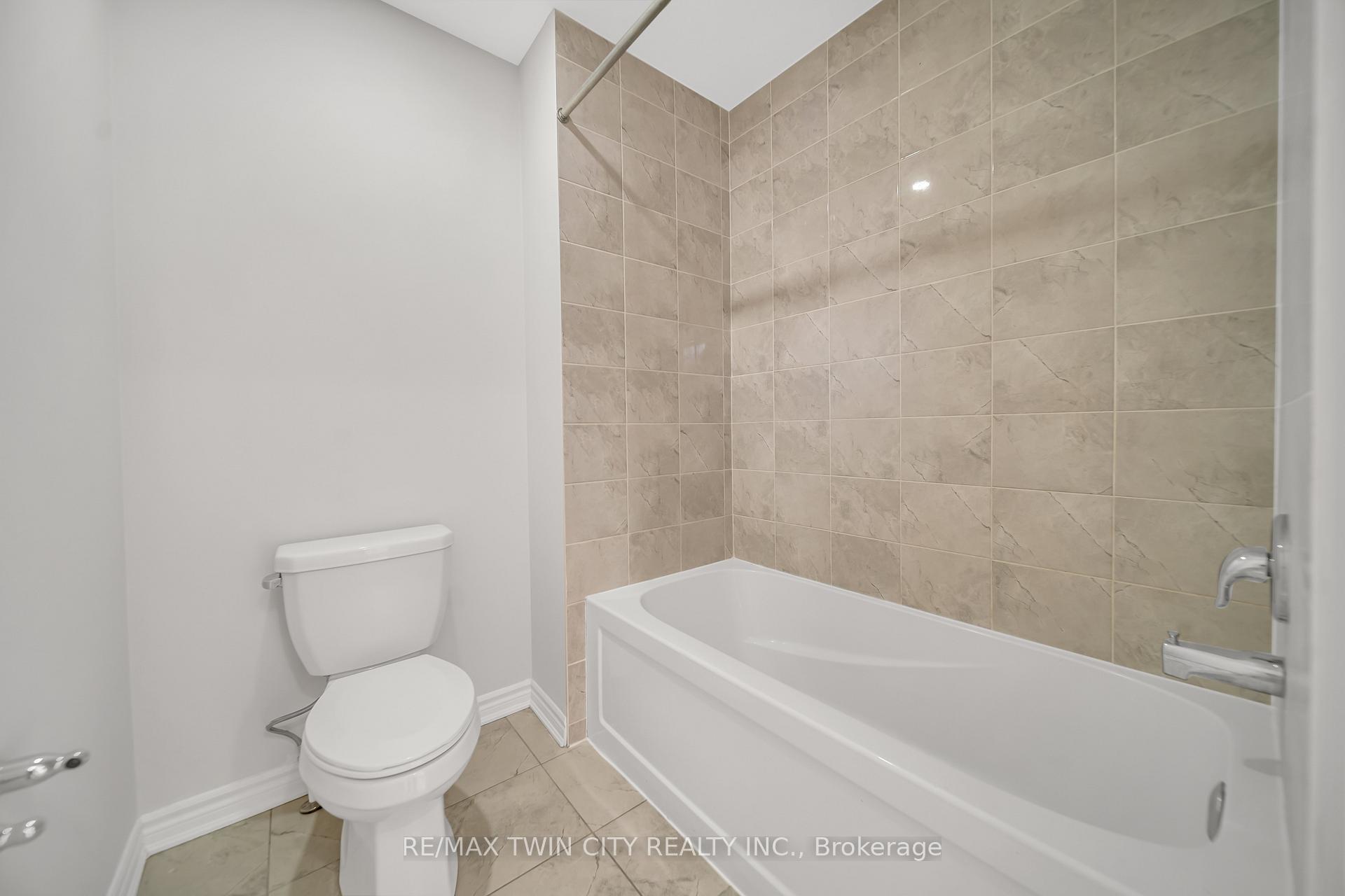 Photo 22 of 252 Shady Glen Crescent, Kitchener, Rosenburg — HOMEH