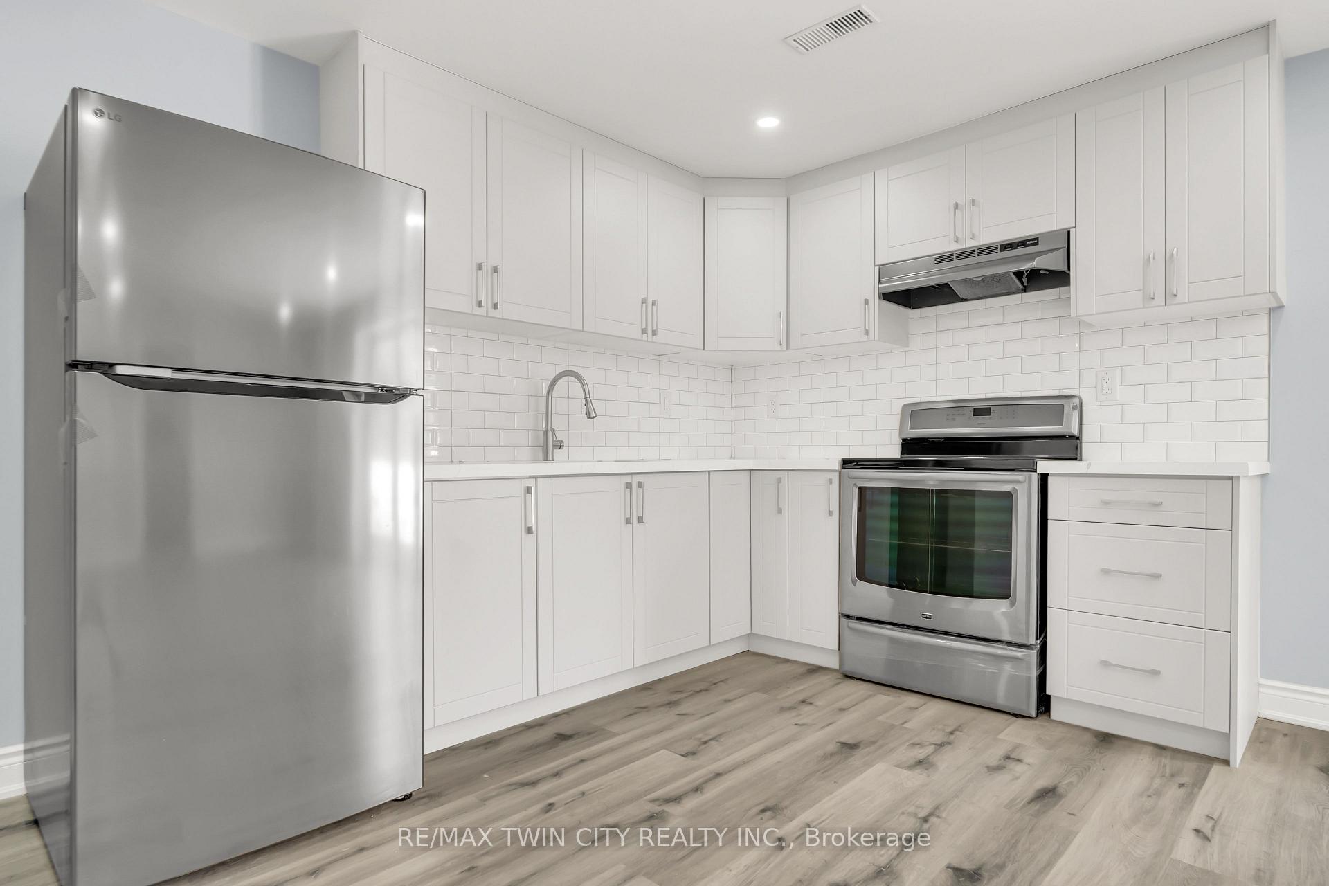 Photo 33 of 252 Shady Glen Crescent, Kitchener, Rosenburg — HOMEH