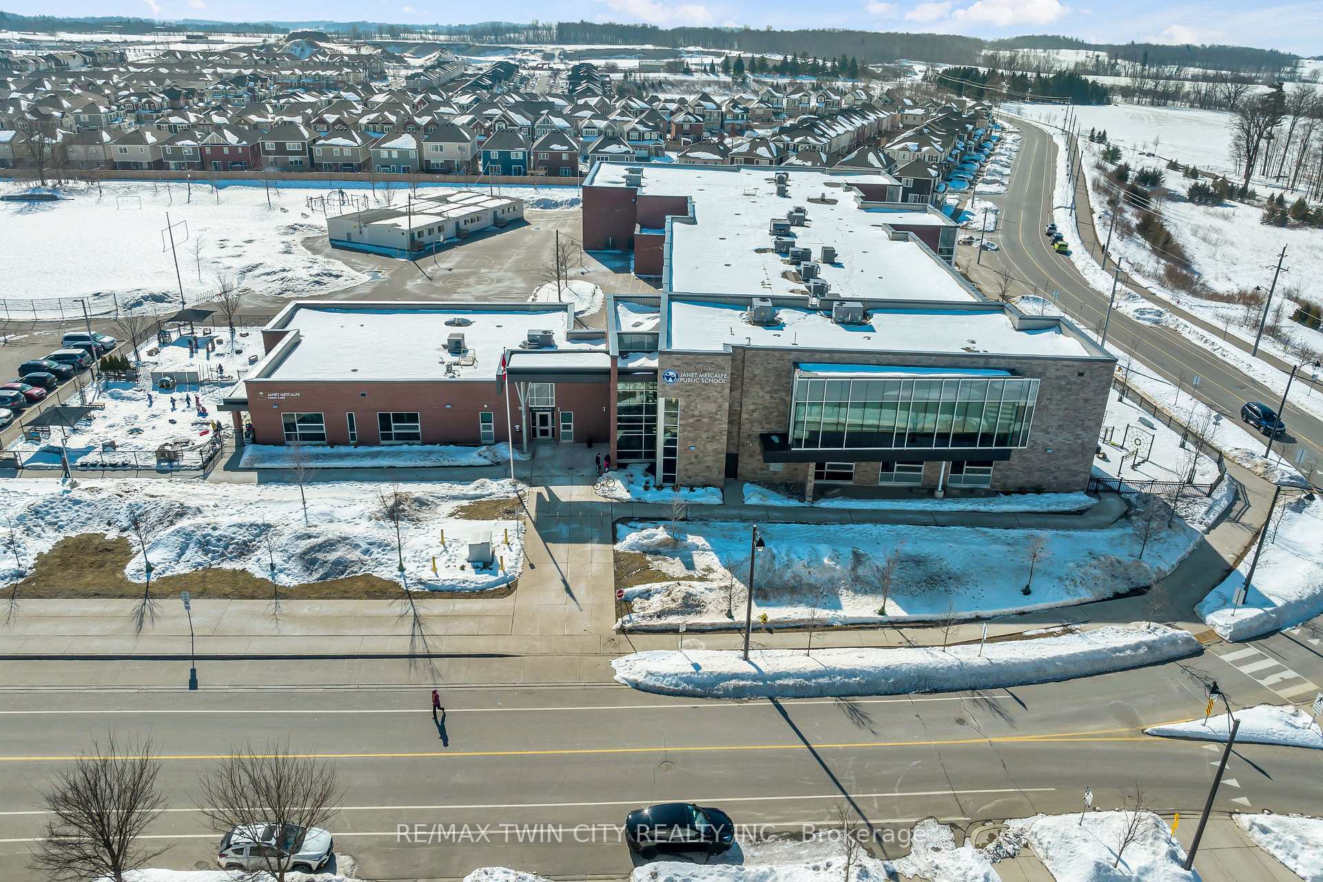 Photo 47 of 252 Shady Glen Crescent, Kitchener, Rosenburg — HOMEH