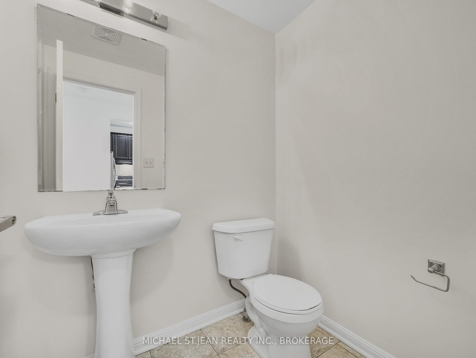 Photo 25 of 115 Emick Drive, Hamilton, Ancaster — HOMEH