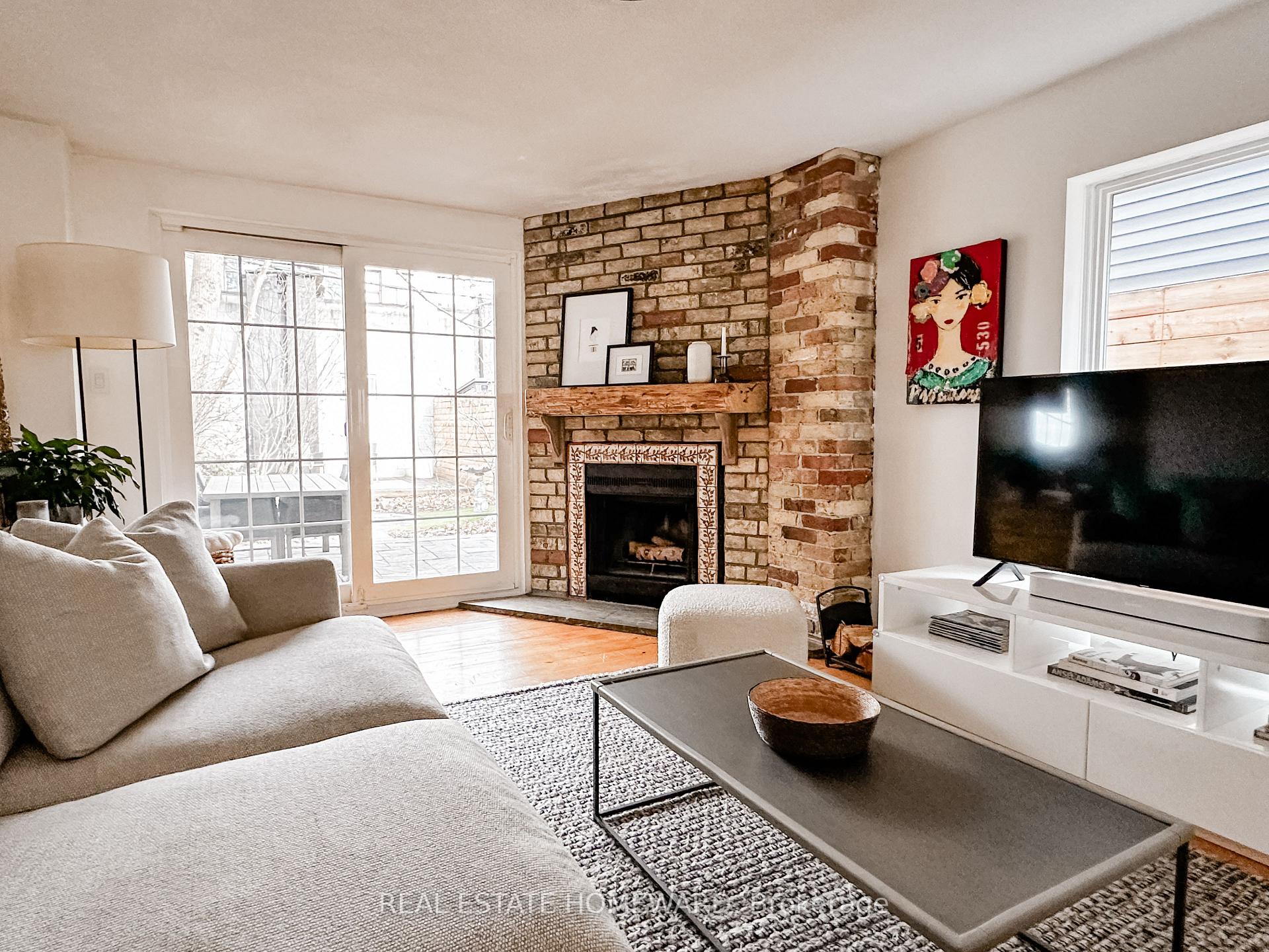 Photo 10 of 211 Hamilton Street, Toronto, South Riverdale — HOMEH