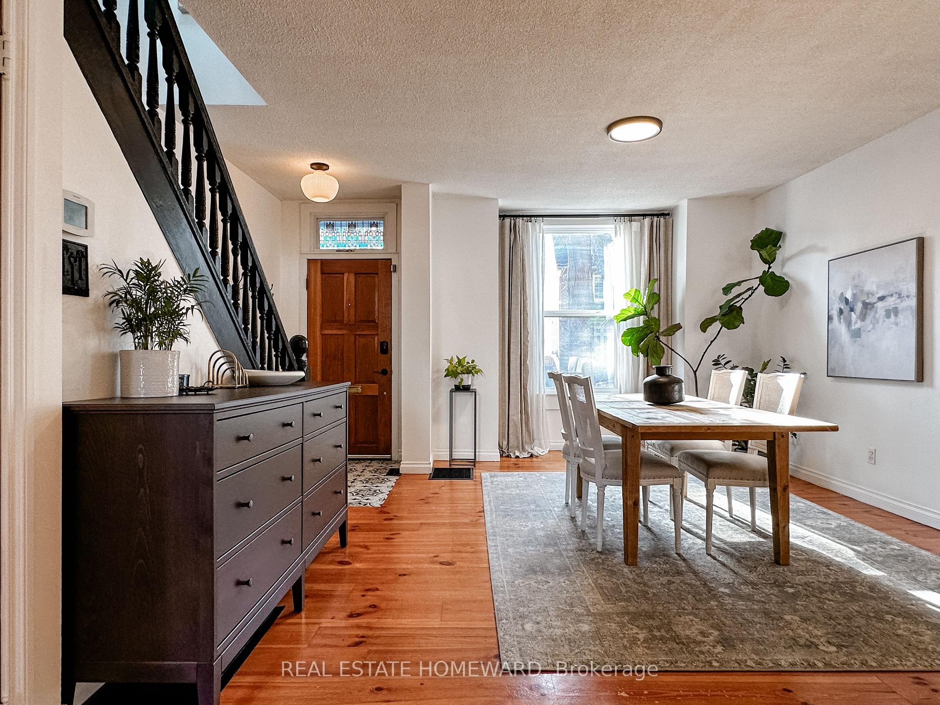 Photo 12 of 211 Hamilton Street, Toronto, South Riverdale — HOMEH