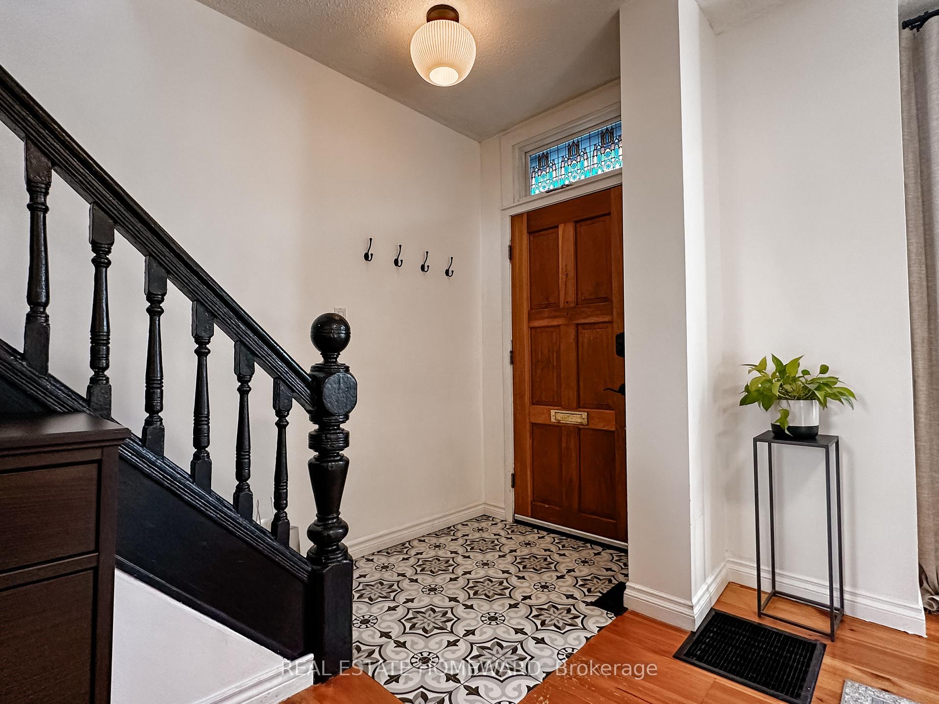 Photo 16 of 211 Hamilton Street, Toronto, South Riverdale — HOMEH