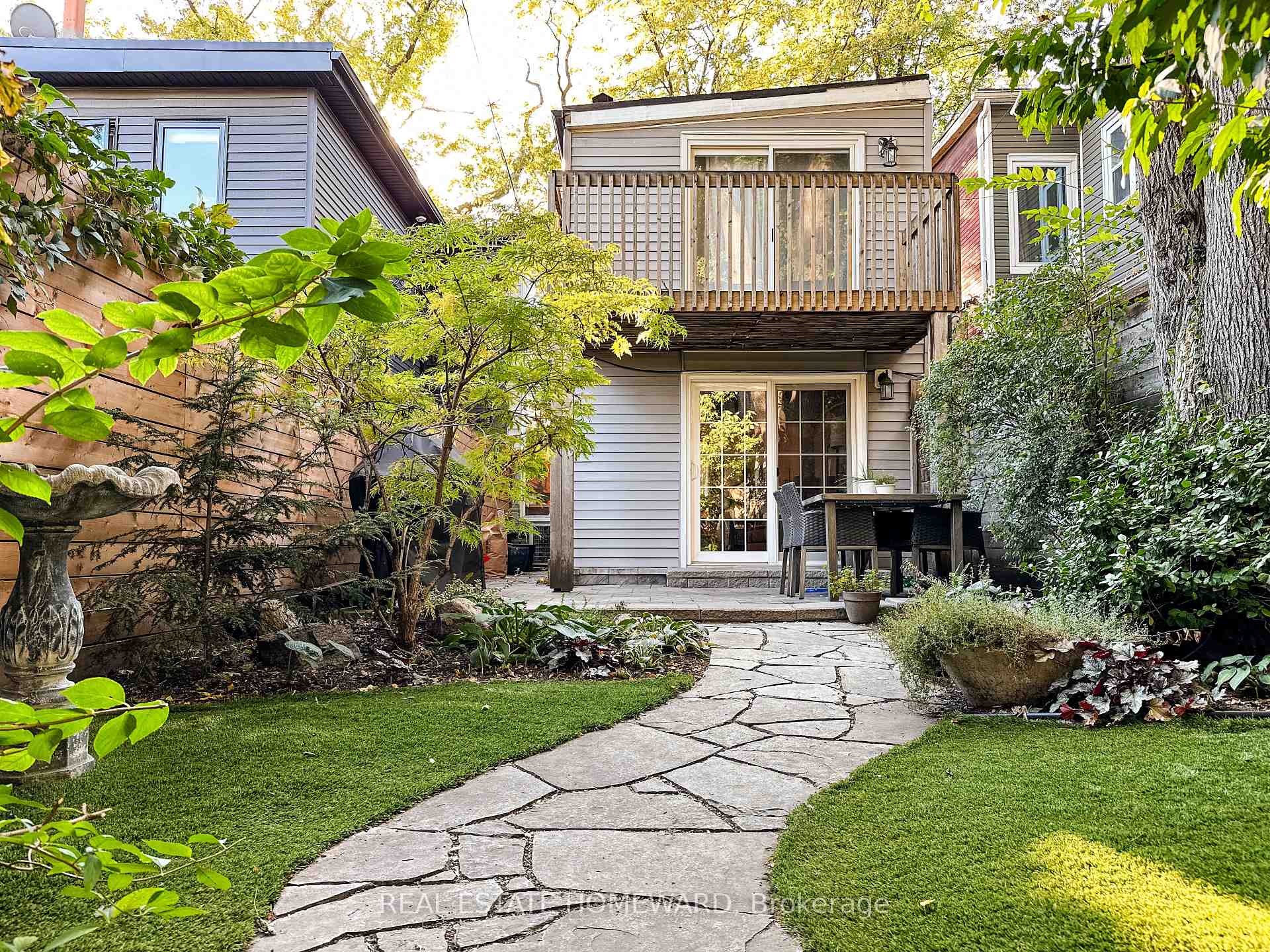 Photo 25 of 211 Hamilton Street, Toronto, South Riverdale — HOMEH