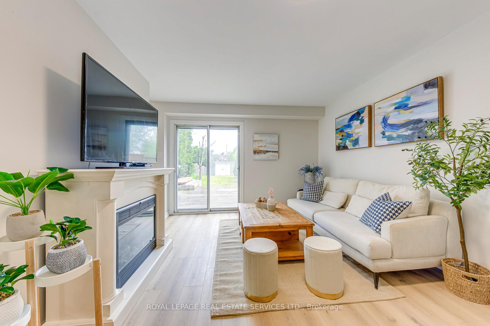 Photo 3 of 56 Golden Orchard Drive, Hamilton, Gourley — HOMEH