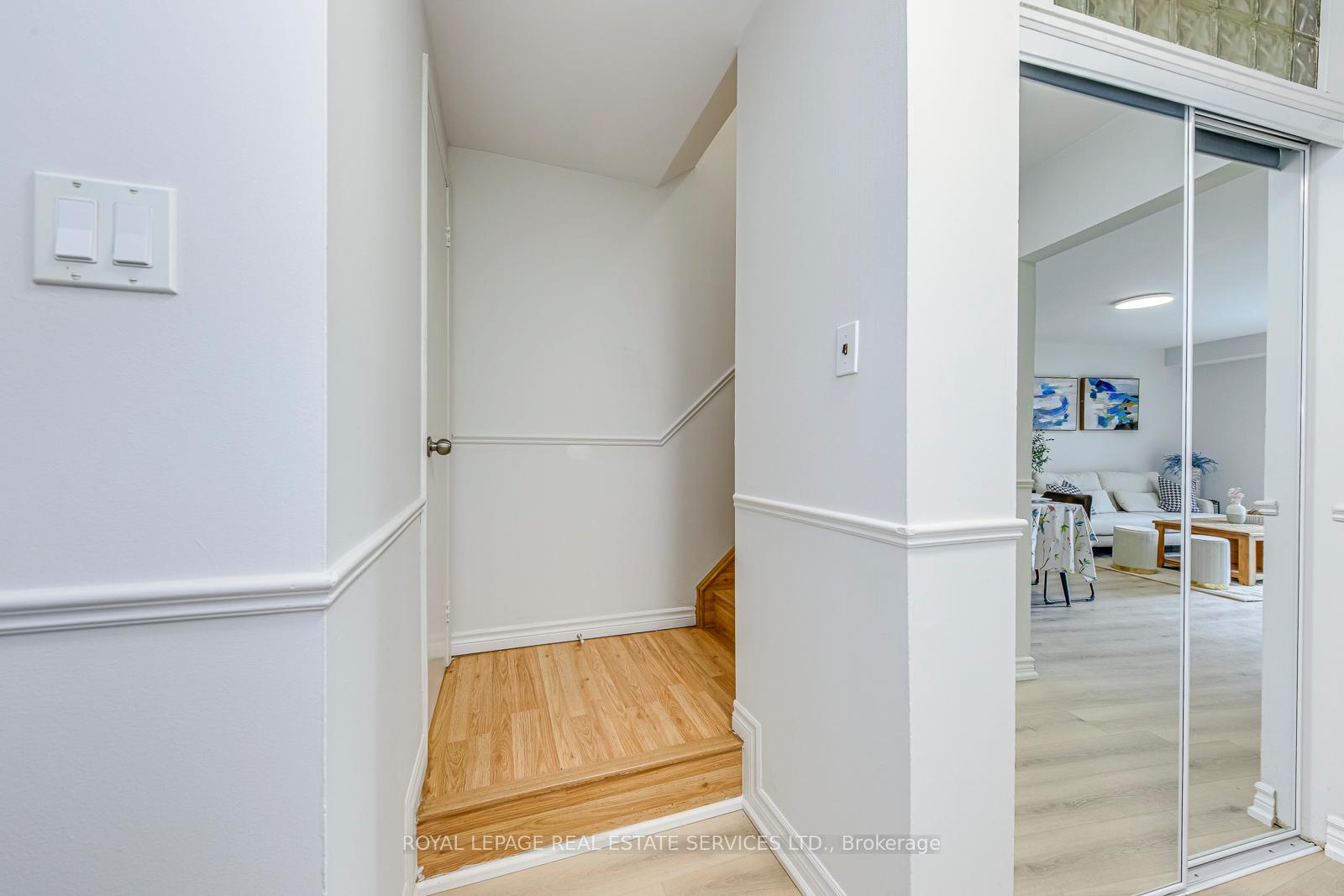 Photo 14 of 56 Golden Orchard Drive, Hamilton, Gourley — HOMEH