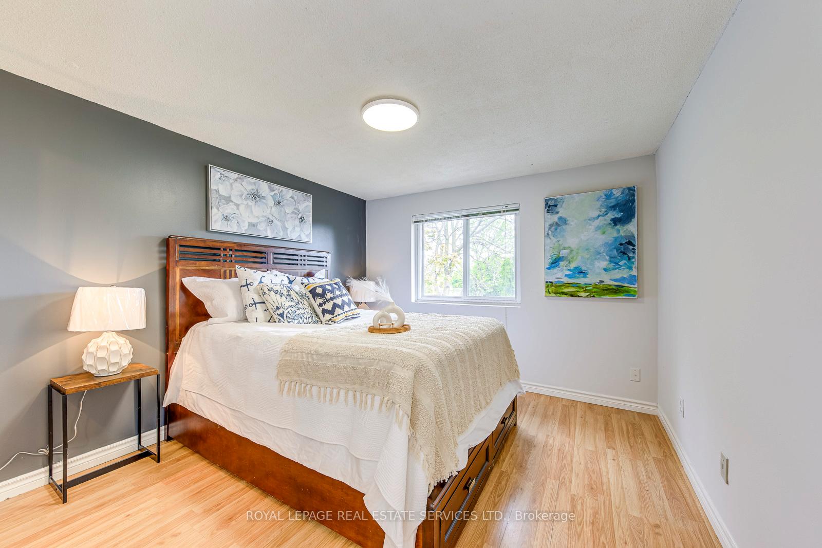 Photo 17 of 56 Golden Orchard Drive, Hamilton, Gourley — HOMEH