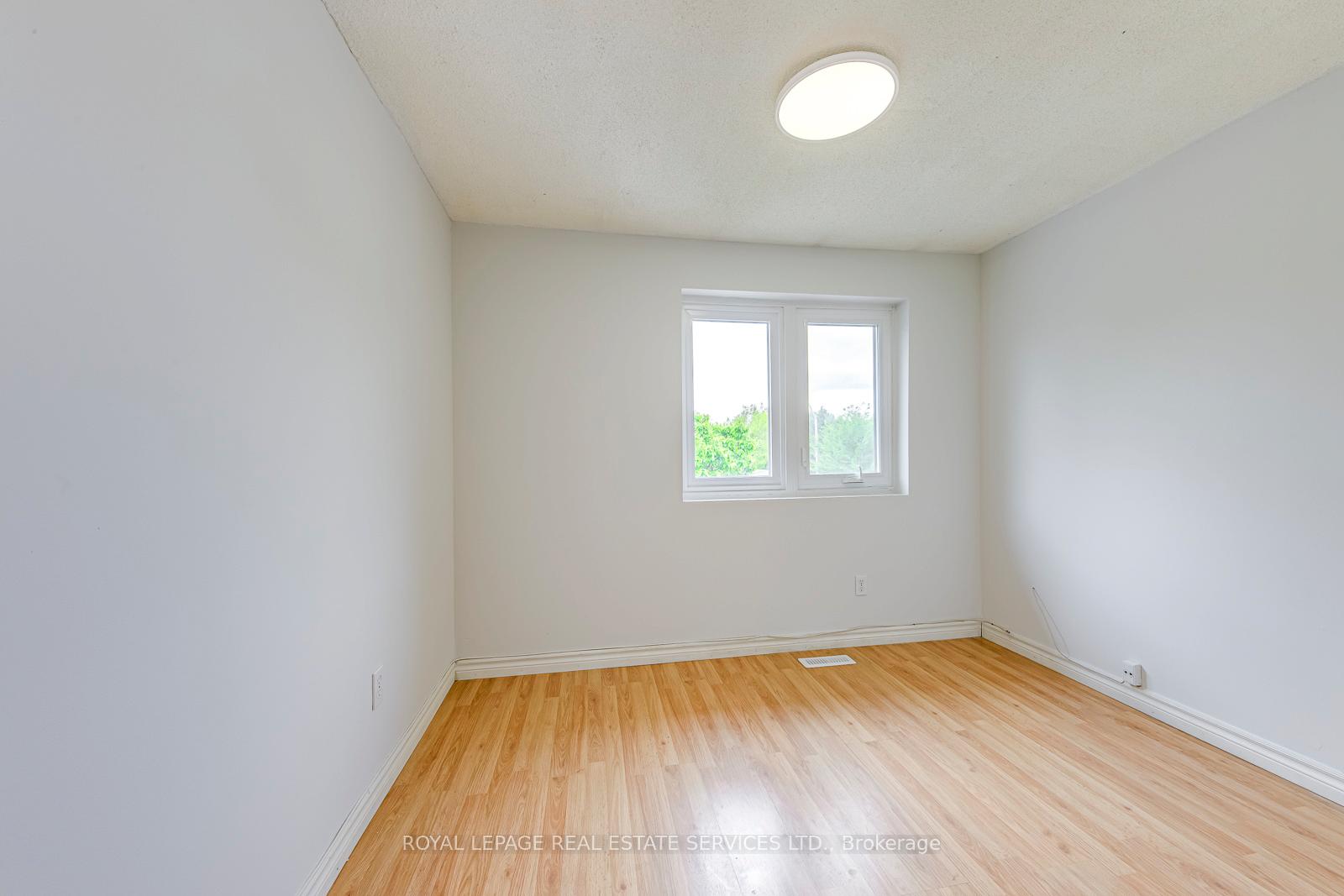 Photo 16 of 56 Golden Orchard Drive, Hamilton, Gourley — HOMEH