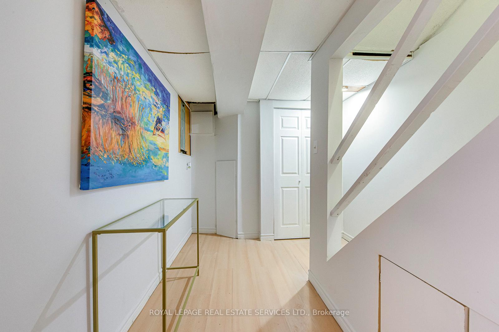 Photo 23 of 56 Golden Orchard Drive, Hamilton, Gourley — HOMEH
