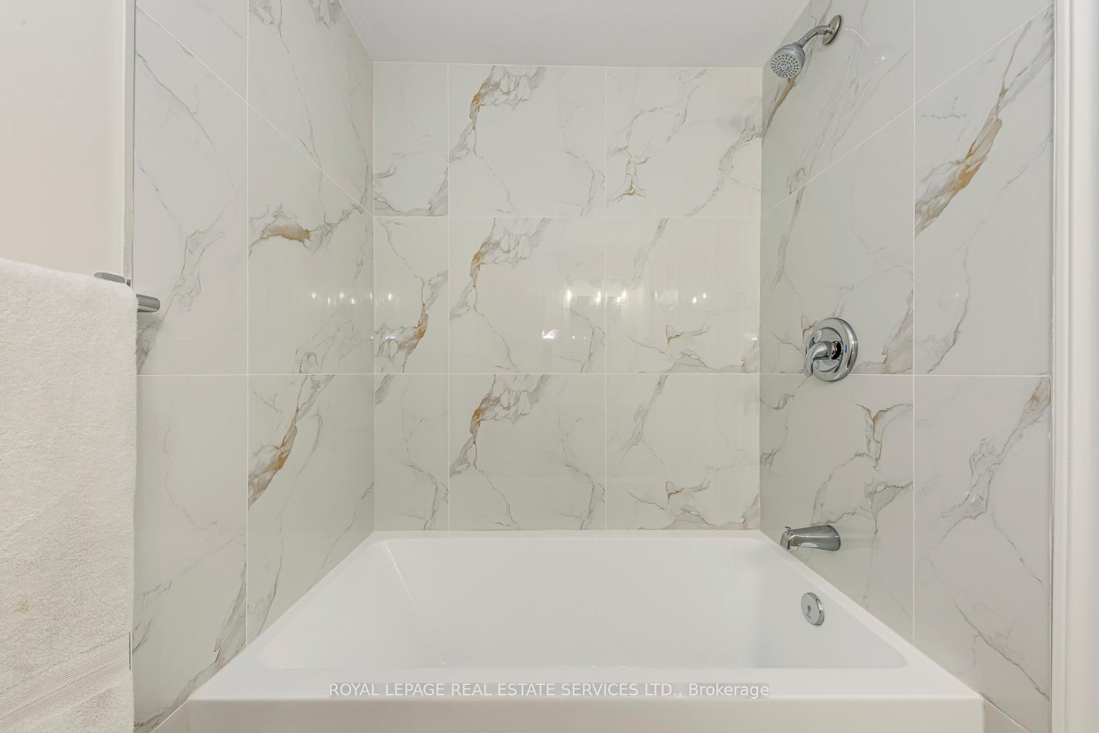 Photo 25 of 56 Golden Orchard Drive, Hamilton, Gourley — HOMEH