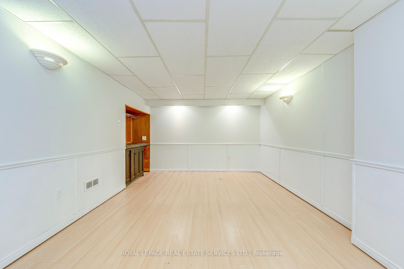 Photo 32 of 56 Golden Orchard Drive, Hamilton, Gourley — HOMEH