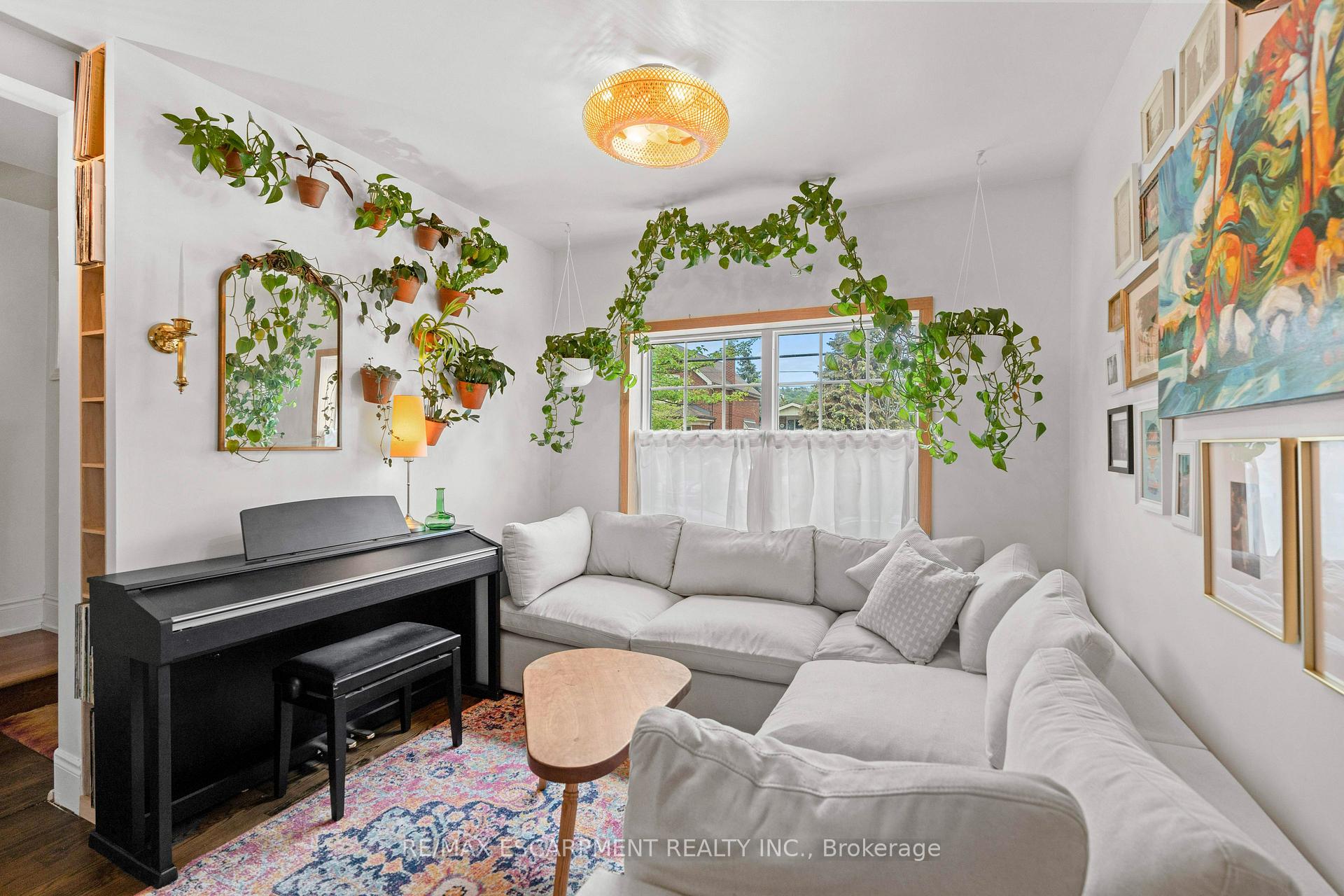 Photo 8 of 464 Herkimer Street, Hamilton, Kirkendall — HOMEH