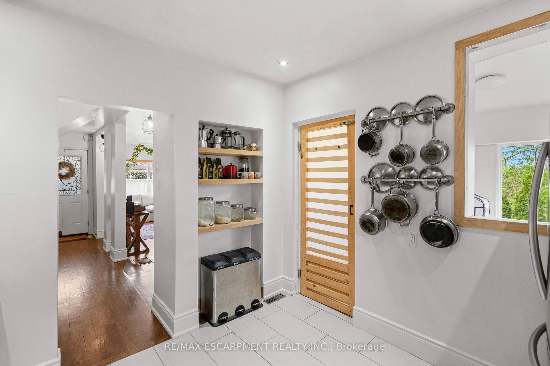 Photo 24 of 464 Herkimer Street, Hamilton, Kirkendall — HOMEH