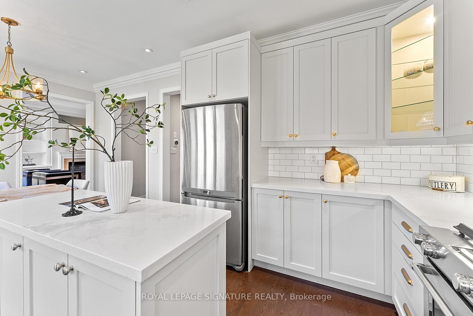 Photo 17 of 115 Allison Ann Way, Vaughan, Patterson — HOMEH