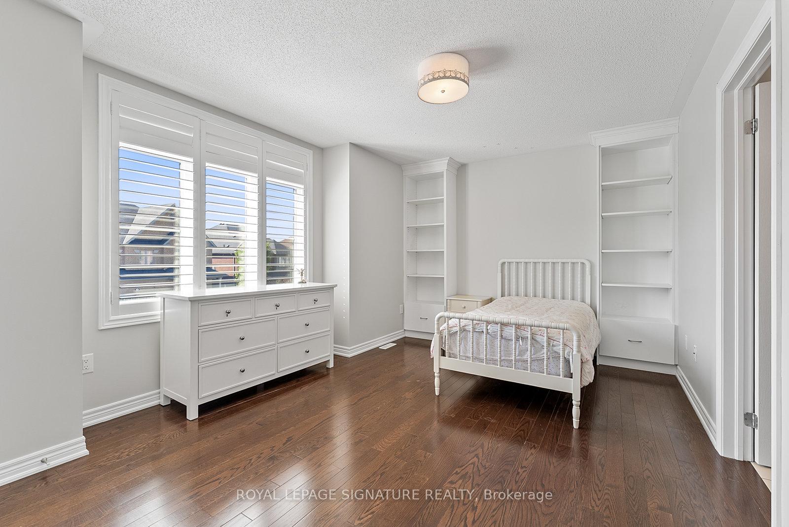 Photo 47 of 115 Allison Ann Way, Vaughan, Patterson — HOMEH